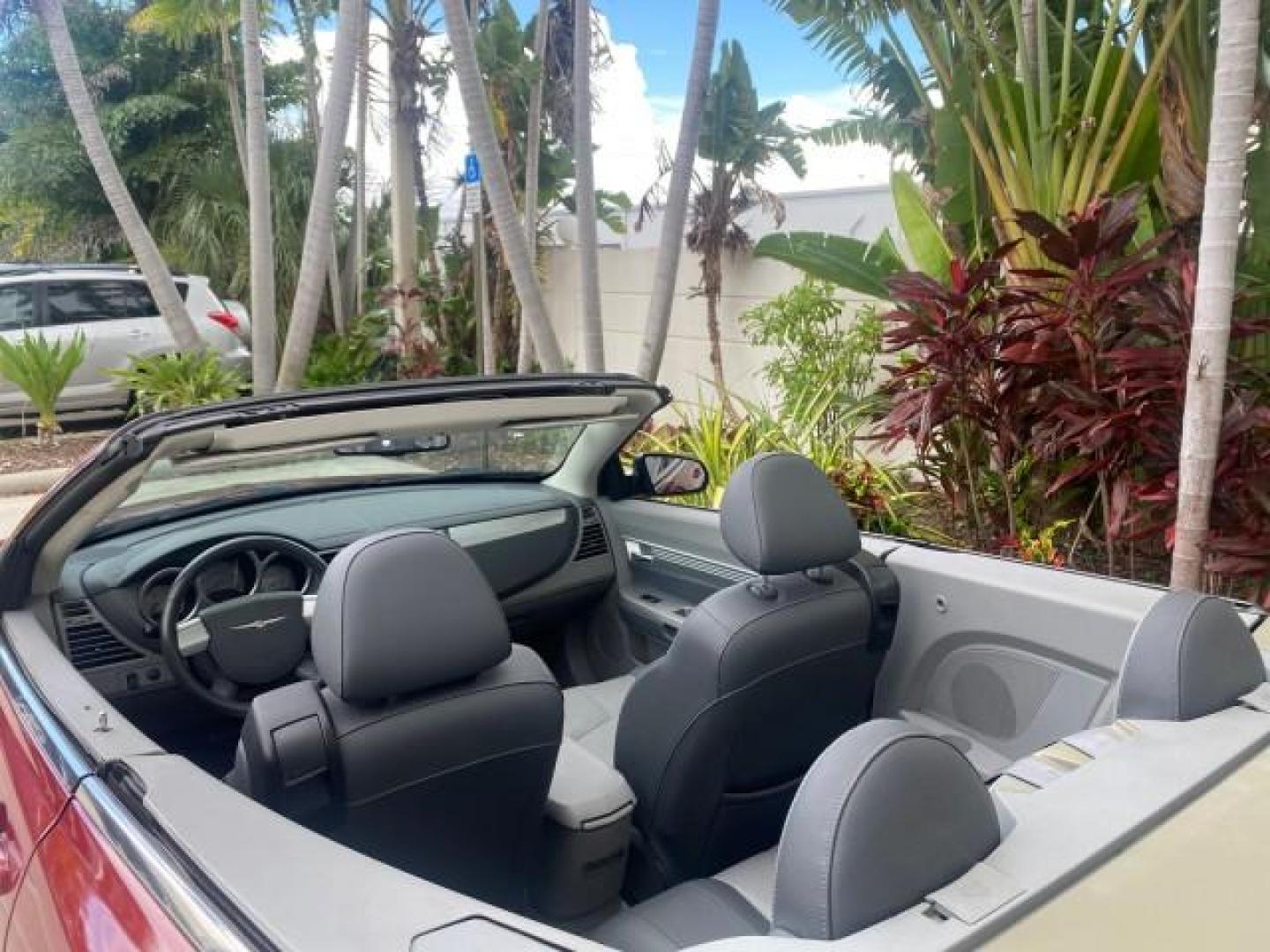 2008 Inferno Red Crystal /Dark/Light Slate Gray Chrysler Sebring FLORIDA 41 SERVICES CONVERTIBLE (1C3LC55R48N) with an 2.7L V6 Cylinder Engine engine, Automatic transmission, located at 4701 North Dixie Hwy, Pompano Beach, FL, 33064, (954) 422-2889, 26.240938, -80.123474 - OUR WEBPAGE FLORIDACARS1.COM HAS OVER 100 PHOTOS AND FREE CARFAX LINK 2008 CHRYSLER SEBRING TOURING VIN: 1C3LC55R48N657900 1 C 3 L C 5 5 R 4 8 N 6 5 7 9 0 0 CONVERTIBLE 2.7L V6 F DOHC 24V GASOLINE FRONT WHEEL DRIVE Top Features Alloy Wheels Satellite Radio Ready 2 Tone Leather Seats Soft Top Front S - Photo#28
