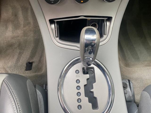 2008 Inferno Red Crystal /Dark/Light Slate Gray Chrysler Sebring FLORIDA 41 SERVICES CONVERTIBLE (1C3LC55R48N) with an 2.7L V6 Cylinder Engine engine, Automatic transmission, located at 4701 North Dixie Hwy, Pompano Beach, FL, 33064, (954) 422-2889, 26.240938, -80.123474 - OUR WEBPAGE FLORIDACARS1.COM HAS OVER 100 PHOTOS AND FREE CARFAX LINK 2008 CHRYSLER SEBRING TOURING VIN: 1C3LC55R48N657900 1 C 3 L C 5 5 R 4 8 N 6 5 7 9 0 0 CONVERTIBLE 2.7L V6 F DOHC 24V GASOLINE FRONT WHEEL DRIVE Top Features Alloy Wheels Satellite Radio Ready 2 Tone Leather Seats Soft Top Front S - Photo#48