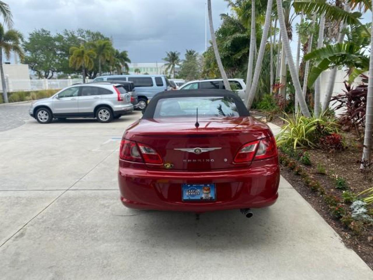 2008 Inferno Red Crystal /Dark/Light Slate Gray Chrysler Sebring FLORIDA 41 SERVICES CONVERTIBLE (1C3LC55R48N) with an 2.7L V6 Cylinder Engine engine, Automatic transmission, located at 4701 North Dixie Hwy, Pompano Beach, FL, 33064, (954) 422-2889, 26.240938, -80.123474 - OUR WEBPAGE FLORIDACARS1.COM HAS OVER 100 PHOTOS AND FREE CARFAX LINK 2008 CHRYSLER SEBRING TOURING VIN: 1C3LC55R48N657900 1 C 3 L C 5 5 R 4 8 N 6 5 7 9 0 0 CONVERTIBLE 2.7L V6 F DOHC 24V GASOLINE FRONT WHEEL DRIVE Top Features Alloy Wheels Satellite Radio Ready 2 Tone Leather Seats Soft Top Front S - Photo#6