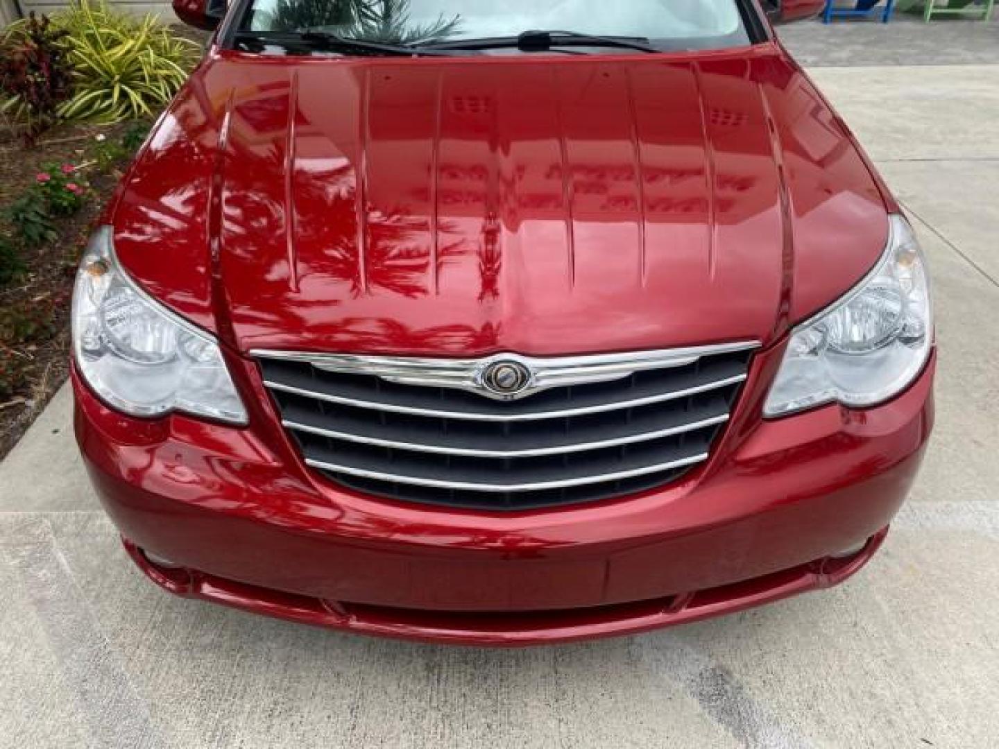2008 Inferno Red Crystal /Dark/Light Slate Gray Chrysler Sebring FLORIDA 41 SERVICES CONVERTIBLE (1C3LC55R48N) with an 2.7L V6 Cylinder Engine engine, Automatic transmission, located at 4701 North Dixie Hwy, Pompano Beach, FL, 33064, (954) 422-2889, 26.240938, -80.123474 - OUR WEBPAGE FLORIDACARS1.COM HAS OVER 100 PHOTOS AND FREE CARFAX LINK 2008 CHRYSLER SEBRING TOURING VIN: 1C3LC55R48N657900 1 C 3 L C 5 5 R 4 8 N 6 5 7 9 0 0 CONVERTIBLE 2.7L V6 F DOHC 24V GASOLINE FRONT WHEEL DRIVE Top Features Alloy Wheels Satellite Radio Ready 2 Tone Leather Seats Soft Top Front S - Photo#98