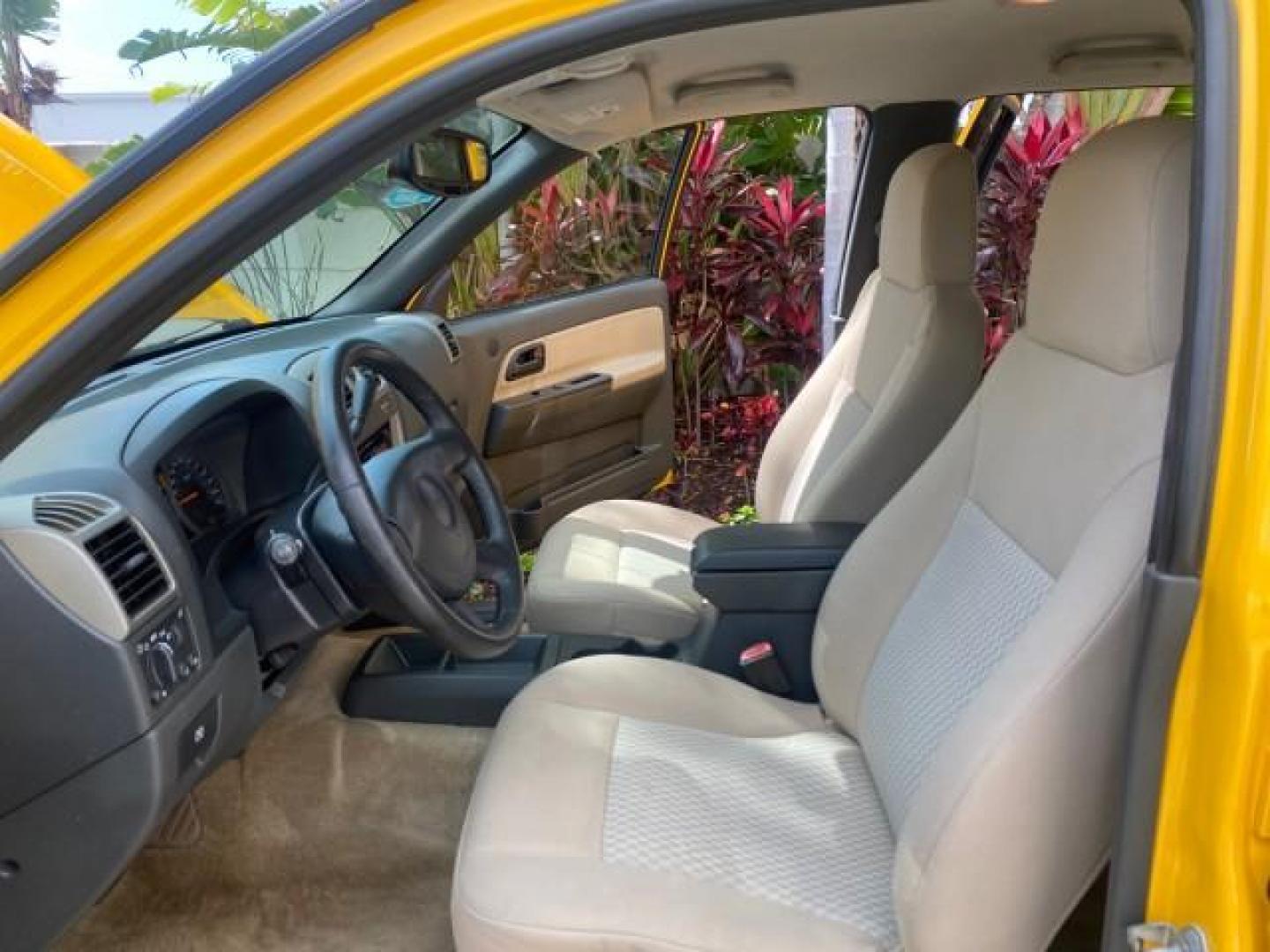 2006 Yellow /Light Cashmere Chevrolet Colorado LT FLORIDA LOW MILES 76.163 (1GCDS136768) with an 3.5L DOHC 5-Cyl MFI Engine engine, Automatic transmission, located at 4701 North Dixie Hwy, Pompano Beach, FL, 33064, (954) 422-2889, 26.240938, -80.123474 - OUR WEBPAGE FLORIDACARS1.COM HAS OVER 100 PHOTOS AND FREE CARFAX LINK 2006 CHEVROLET COLORADO LT Z71 VIN: 1GCDS136768220473 1 G C D S 1 3 6 7 6 8 2 2 0 4 7 3 CREW PICKUP 3.5L I5 F GASOLINE REAR WHEEL DRIVE Top Features Alloy Wheels Comfort Package Cloth Seats Convenience Package Basic Features ABS B - Photo#10