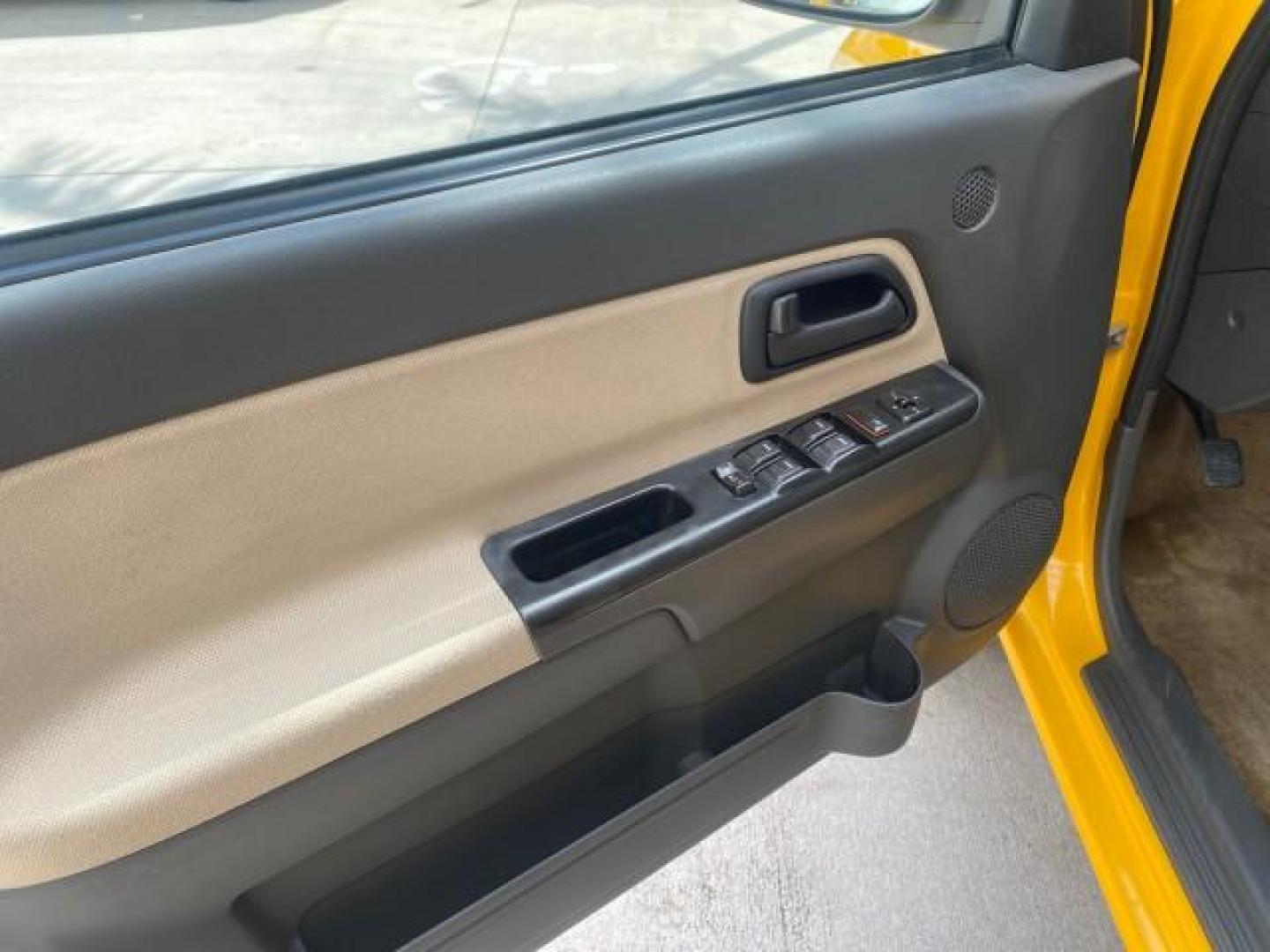 2006 Yellow /Light Cashmere Chevrolet Colorado LT FLORIDA LOW MILES 76.163 (1GCDS136768) with an 3.5L DOHC 5-Cyl MFI Engine engine, Automatic transmission, located at 4701 North Dixie Hwy, Pompano Beach, FL, 33064, (954) 422-2889, 26.240938, -80.123474 - OUR WEBPAGE FLORIDACARS1.COM HAS OVER 100 PHOTOS AND FREE CARFAX LINK 2006 CHEVROLET COLORADO LT Z71 VIN: 1GCDS136768220473 1 G C D S 1 3 6 7 6 8 2 2 0 4 7 3 CREW PICKUP 3.5L I5 F GASOLINE REAR WHEEL DRIVE Top Features Alloy Wheels Comfort Package Cloth Seats Convenience Package Basic Features ABS B - Photo#31
