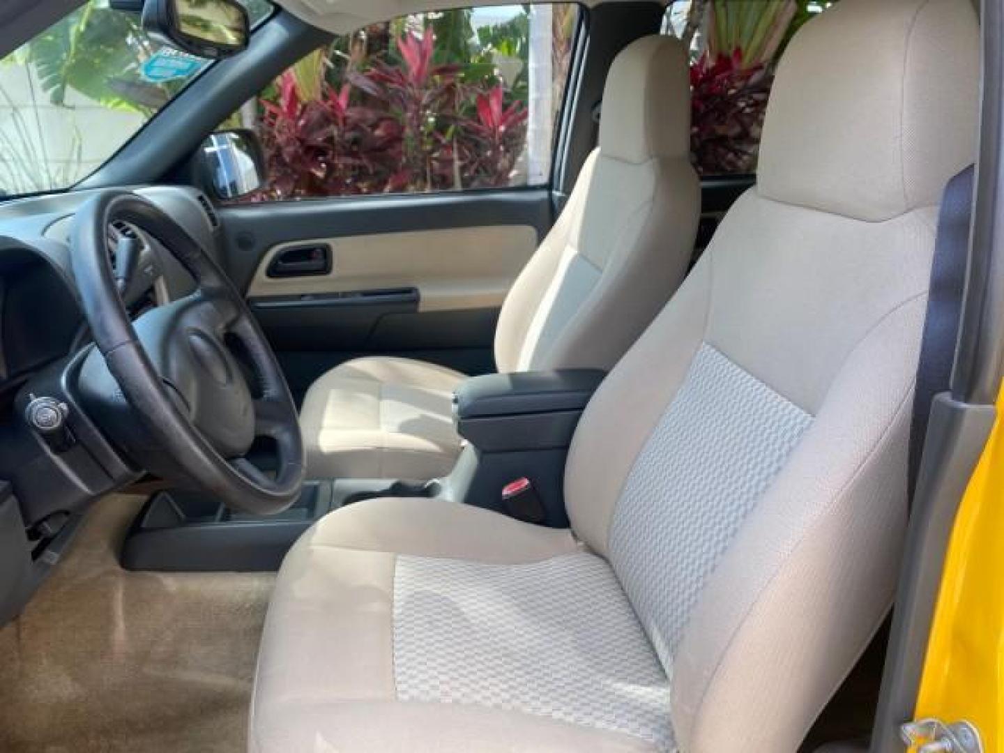 2006 Yellow /Light Cashmere Chevrolet Colorado LT FLORIDA LOW MILES 76.163 (1GCDS136768) with an 3.5L DOHC 5-Cyl MFI Engine engine, Automatic transmission, located at 4701 North Dixie Hwy, Pompano Beach, FL, 33064, (954) 422-2889, 26.240938, -80.123474 - OUR WEBPAGE FLORIDACARS1.COM HAS OVER 100 PHOTOS AND FREE CARFAX LINK 2006 CHEVROLET COLORADO LT Z71 VIN: 1GCDS136768220473 1 G C D S 1 3 6 7 6 8 2 2 0 4 7 3 CREW PICKUP 3.5L I5 F GASOLINE REAR WHEEL DRIVE Top Features Alloy Wheels Comfort Package Cloth Seats Convenience Package Basic Features ABS B - Photo#32