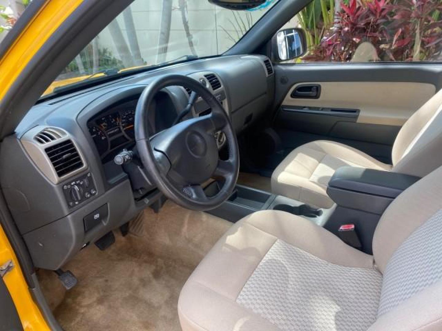 2006 Yellow /Light Cashmere Chevrolet Colorado LT FLORIDA LOW MILES 76.163 (1GCDS136768) with an 3.5L DOHC 5-Cyl MFI Engine engine, Automatic transmission, located at 4701 North Dixie Hwy, Pompano Beach, FL, 33064, (954) 422-2889, 26.240938, -80.123474 - OUR WEBPAGE FLORIDACARS1.COM HAS OVER 100 PHOTOS AND FREE CARFAX LINK 2006 CHEVROLET COLORADO LT Z71 VIN: 1GCDS136768220473 1 G C D S 1 3 6 7 6 8 2 2 0 4 7 3 CREW PICKUP 3.5L I5 F GASOLINE REAR WHEEL DRIVE Top Features Alloy Wheels Comfort Package Cloth Seats Convenience Package Basic Features ABS B - Photo#33