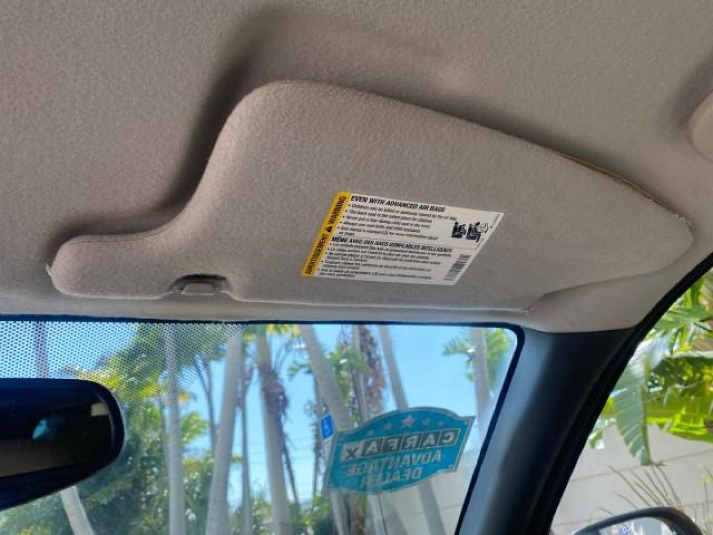 2006 Yellow /Light Cashmere Chevrolet Colorado LT FLORIDA LOW MILES 76.163 (1GCDS136768) with an 3.5L DOHC 5-Cyl MFI Engine engine, Automatic transmission, located at 4701 North Dixie Hwy, Pompano Beach, FL, 33064, (954) 422-2889, 26.240938, -80.123474 - OUR WEBPAGE FLORIDACARS1.COM HAS OVER 100 PHOTOS AND FREE CARFAX LINK 2006 CHEVROLET COLORADO LT Z71 VIN: 1GCDS136768220473 1 G C D S 1 3 6 7 6 8 2 2 0 4 7 3 CREW PICKUP 3.5L I5 F GASOLINE REAR WHEEL DRIVE Top Features Alloy Wheels Comfort Package Cloth Seats Convenience Package Basic Features ABS B - Photo#53