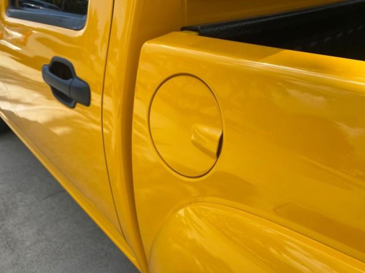 2006 Yellow /Light Cashmere Chevrolet Colorado LT FLORIDA LOW MILES 76.163 (1GCDS136768) with an 3.5L DOHC 5-Cyl MFI Engine engine, Automatic transmission, located at 4701 North Dixie Hwy, Pompano Beach, FL, 33064, (954) 422-2889, 26.240938, -80.123474 - OUR WEBPAGE FLORIDACARS1.COM HAS OVER 100 PHOTOS AND FREE CARFAX LINK 2006 CHEVROLET COLORADO LT Z71 VIN: 1GCDS136768220473 1 G C D S 1 3 6 7 6 8 2 2 0 4 7 3 CREW PICKUP 3.5L I5 F GASOLINE REAR WHEEL DRIVE Top Features Alloy Wheels Comfort Package Cloth Seats Convenience Package Basic Features ABS B - Photo#67