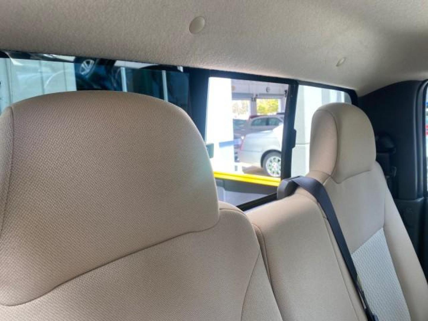 2006 Yellow /Light Cashmere Chevrolet Colorado LT FLORIDA LOW MILES 76.163 (1GCDS136768) with an 3.5L DOHC 5-Cyl MFI Engine engine, Automatic transmission, located at 4701 North Dixie Hwy, Pompano Beach, FL, 33064, (954) 422-2889, 26.240938, -80.123474 - OUR WEBPAGE FLORIDACARS1.COM HAS OVER 100 PHOTOS AND FREE CARFAX LINK 2006 CHEVROLET COLORADO LT Z71 VIN: 1GCDS136768220473 1 G C D S 1 3 6 7 6 8 2 2 0 4 7 3 CREW PICKUP 3.5L I5 F GASOLINE REAR WHEEL DRIVE Top Features Alloy Wheels Comfort Package Cloth Seats Convenience Package Basic Features ABS B - Photo#96