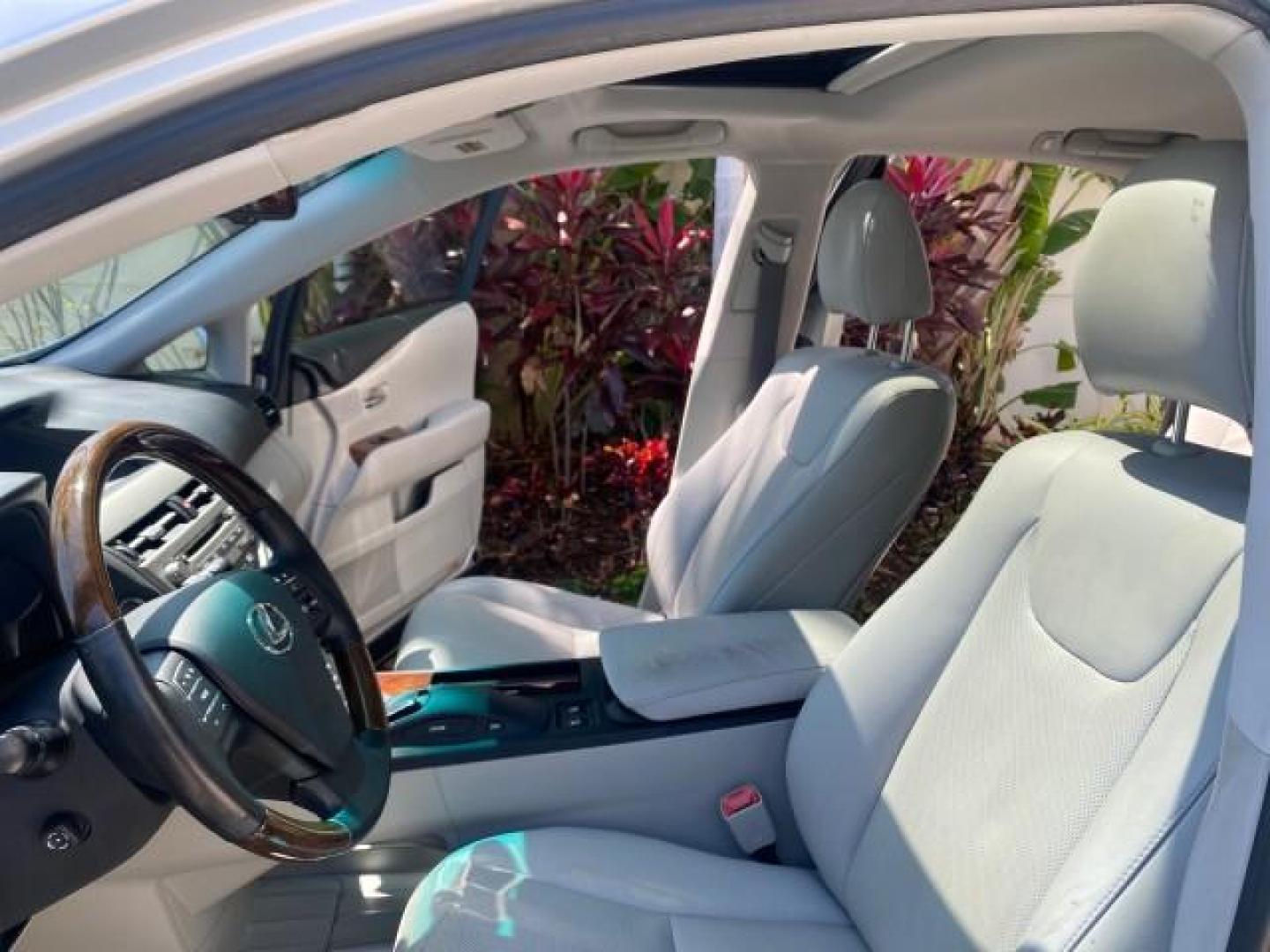 2010 Starfire Pearl /Light Gray Lexus RX 350 1 NC LOW MILES 83,532 AWD (2T2BK1BA8AC) with an 3.5L DOHC SFI 24-Valve V6 Engine engine, Automatic transmission, located at 4701 North Dixie Hwy, Pompano Beach, FL, 33064, (954) 422-2889, 26.240938, -80.123474 - OUR WEBPAGE FLORIDACARS1.COM HAS OVER 100 PHOTOS AND FREE CARFAX LINK 2010 LEXUS RX 350 NAVIGATION VIN: 2T2BK1BA8AC005951 2 T 2 B K 1 B A 8 A C 0 0 5 9 5 1 4 DOOR WAGON/SPORT UTILITY 3.5L V6 F DOHC 24V GASOLINE ALL WHEEL DRIVE Top Features 4WD/AWD Leather Seats Alloy Wheels Satellite Radio Ready Blu - Photo#10