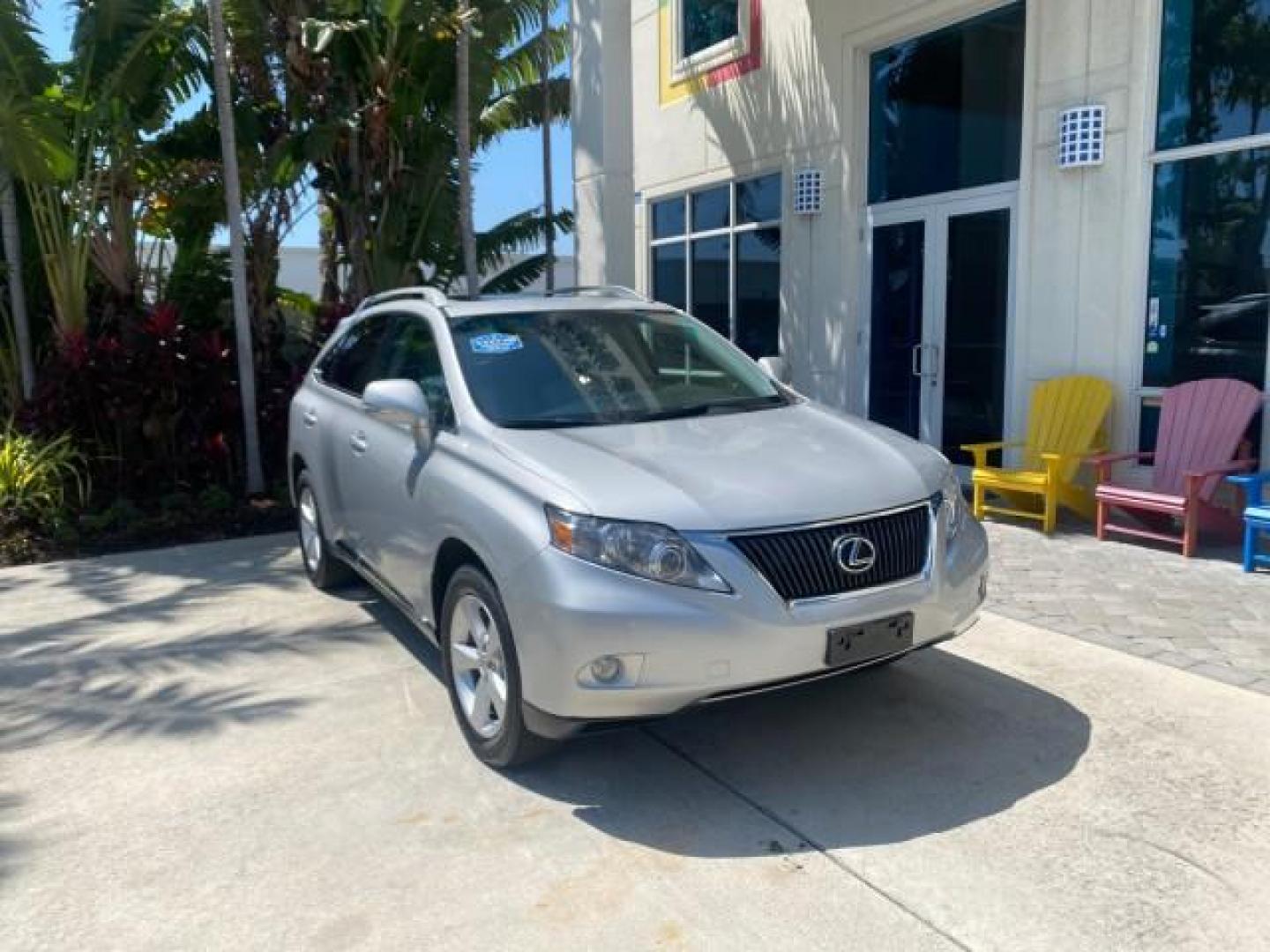 2010 Starfire Pearl /Light Gray Lexus RX 350 1 NC LOW MILES 83,532 AWD (2T2BK1BA8AC) with an 3.5L DOHC SFI 24-Valve V6 Engine engine, Automatic transmission, located at 4701 North Dixie Hwy, Pompano Beach, FL, 33064, (954) 422-2889, 26.240938, -80.123474 - OUR WEBPAGE FLORIDACARS1.COM HAS OVER 100 PHOTOS AND FREE CARFAX LINK 2010 LEXUS RX 350 NAVIGATION VIN: 2T2BK1BA8AC005951 2 T 2 B K 1 B A 8 A C 0 0 5 9 5 1 4 DOOR WAGON/SPORT UTILITY 3.5L V6 F DOHC 24V GASOLINE ALL WHEEL DRIVE Top Features 4WD/AWD Leather Seats Alloy Wheels Satellite Radio Ready Blu - Photo#1