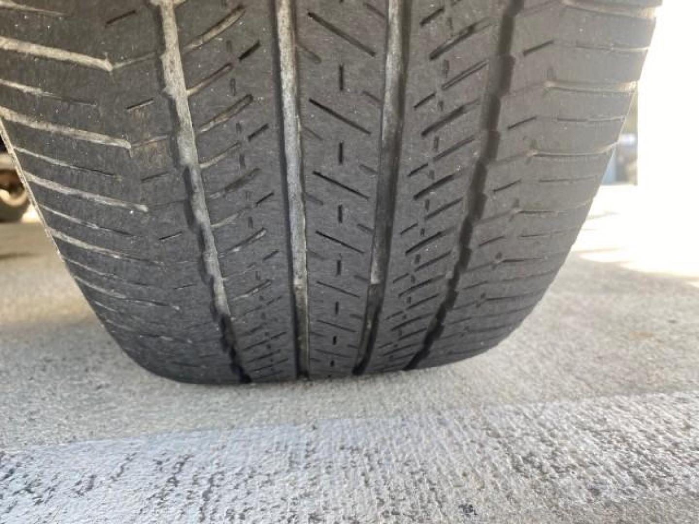 2010 Starfire Pearl /Light Gray Lexus RX 350 1 NC LOW MILES 83,532 AWD (2T2BK1BA8AC) with an 3.5L DOHC SFI 24-Valve V6 Engine engine, Automatic transmission, located at 4701 North Dixie Hwy, Pompano Beach, FL, 33064, (954) 422-2889, 26.240938, -80.123474 - OUR WEBPAGE FLORIDACARS1.COM HAS OVER 100 PHOTOS AND FREE CARFAX LINK 2010 LEXUS RX 350 NAVIGATION VIN: 2T2BK1BA8AC005951 2 T 2 B K 1 B A 8 A C 0 0 5 9 5 1 4 DOOR WAGON/SPORT UTILITY 3.5L V6 F DOHC 24V GASOLINE ALL WHEEL DRIVE Top Features 4WD/AWD Leather Seats Alloy Wheels Satellite Radio Ready Blu - Photo#20