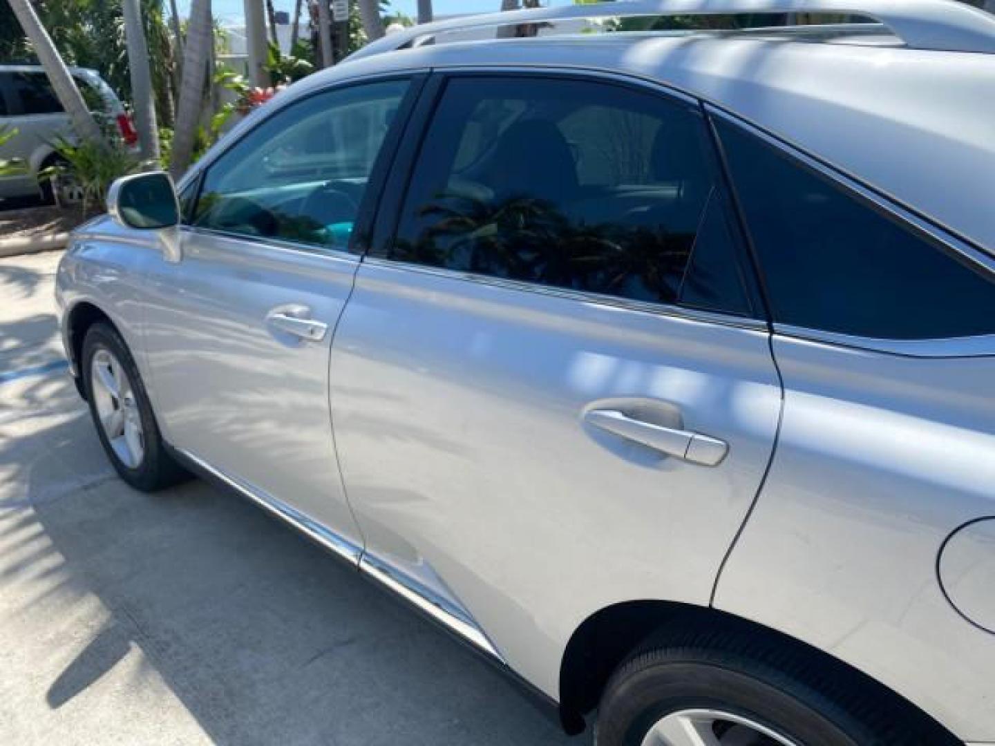 2010 Starfire Pearl /Light Gray Lexus RX 350 1 NC LOW MILES 83,532 AWD (2T2BK1BA8AC) with an 3.5L DOHC SFI 24-Valve V6 Engine engine, Automatic transmission, located at 4701 North Dixie Hwy, Pompano Beach, FL, 33064, (954) 422-2889, 26.240938, -80.123474 - OUR WEBPAGE FLORIDACARS1.COM HAS OVER 100 PHOTOS AND FREE CARFAX LINK 2010 LEXUS RX 350 NAVIGATION VIN: 2T2BK1BA8AC005951 2 T 2 B K 1 B A 8 A C 0 0 5 9 5 1 4 DOOR WAGON/SPORT UTILITY 3.5L V6 F DOHC 24V GASOLINE ALL WHEEL DRIVE Top Features 4WD/AWD Leather Seats Alloy Wheels Satellite Radio Ready Blu - Photo#61