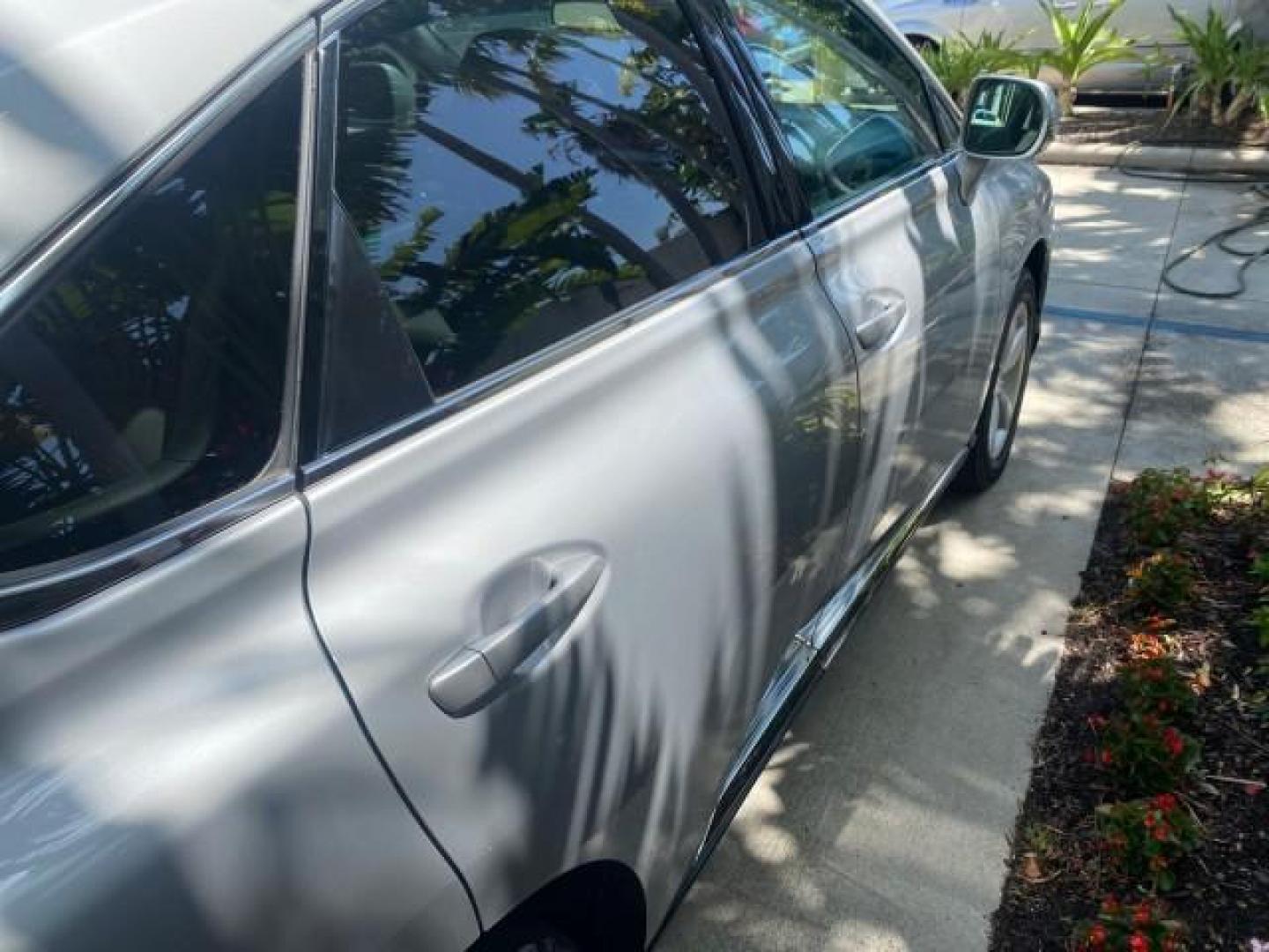 2010 Starfire Pearl /Light Gray Lexus RX 350 1 NC LOW MILES 83,532 AWD (2T2BK1BA8AC) with an 3.5L DOHC SFI 24-Valve V6 Engine engine, Automatic transmission, located at 4701 North Dixie Hwy, Pompano Beach, FL, 33064, (954) 422-2889, 26.240938, -80.123474 - OUR WEBPAGE FLORIDACARS1.COM HAS OVER 100 PHOTOS AND FREE CARFAX LINK 2010 LEXUS RX 350 NAVIGATION VIN: 2T2BK1BA8AC005951 2 T 2 B K 1 B A 8 A C 0 0 5 9 5 1 4 DOOR WAGON/SPORT UTILITY 3.5L V6 F DOHC 24V GASOLINE ALL WHEEL DRIVE Top Features 4WD/AWD Leather Seats Alloy Wheels Satellite Radio Ready Blu - Photo#86