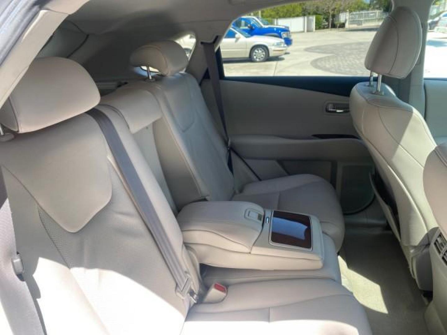 2010 Starfire Pearl /Light Gray Lexus RX 350 1 NC LOW MILES 83,532 AWD (2T2BK1BA8AC) with an 3.5L DOHC SFI 24-Valve V6 Engine engine, Automatic transmission, located at 4701 North Dixie Hwy, Pompano Beach, FL, 33064, (954) 422-2889, 26.240938, -80.123474 - OUR WEBPAGE FLORIDACARS1.COM HAS OVER 100 PHOTOS AND FREE CARFAX LINK 2010 LEXUS RX 350 NAVIGATION VIN: 2T2BK1BA8AC005951 2 T 2 B K 1 B A 8 A C 0 0 5 9 5 1 4 DOOR WAGON/SPORT UTILITY 3.5L V6 F DOHC 24V GASOLINE ALL WHEEL DRIVE Top Features 4WD/AWD Leather Seats Alloy Wheels Satellite Radio Ready Blu - Photo#92