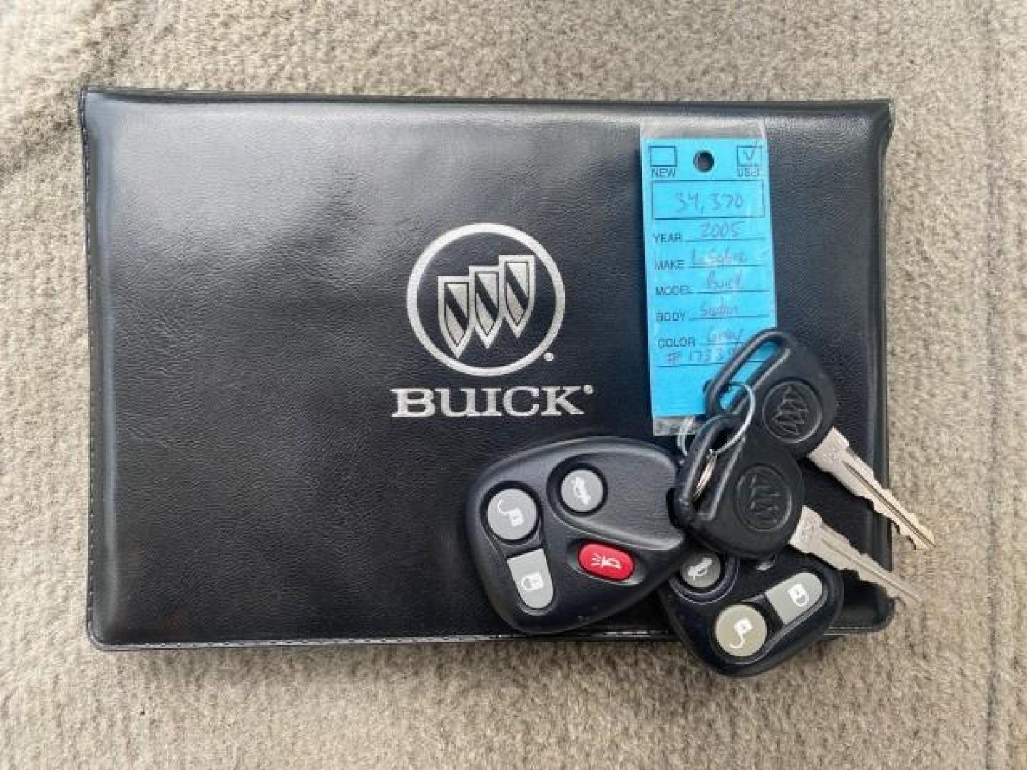 2005 Platinum Metallic /Gray Buick LeSabre Custom 1 OWNER LOW MILES 34,370 (1G4HP52K15U) with an 3.8L 3800 V6 SFI Engine engine, Automatic transmission, located at 4701 North Dixie Hwy, Pompano Beach, FL, 33064, (954) 422-2889, 26.240938, -80.123474 - OUR WEBPAGE FLORIDACARS1.COM HAS OVER 100 PHOTOS AND FREE CARFAX LINK 2005 BUICK LESABRE CUSTOM VIN: 1G4HP52K15U173399 1 G 4 H P 5 2 K 1 5 U 1 7 3 3 9 9 SEDAN 4 DR 3.8L V6 F OHV 29 MPG GASOLINE FRONT WHEEL DRIVE Top Features Alloy Wheels Cloth Seats Basic Features ABS Brakes CD Audio Power Mirrors S - Photo#23
