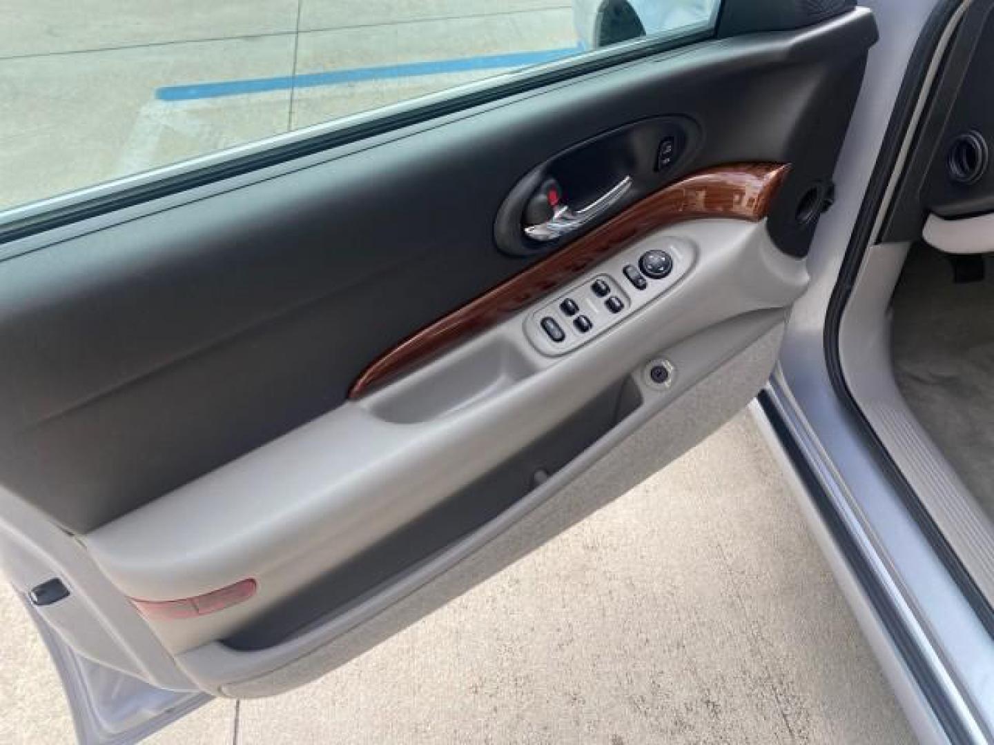 2005 Platinum Metallic /Gray Buick LeSabre Custom 1 OWNER LOW MILES 34,370 (1G4HP52K15U) with an 3.8L 3800 V6 SFI Engine engine, Automatic transmission, located at 4701 North Dixie Hwy, Pompano Beach, FL, 33064, (954) 422-2889, 26.240938, -80.123474 - OUR WEBPAGE FLORIDACARS1.COM HAS OVER 100 PHOTOS AND FREE CARFAX LINK 2005 BUICK LESABRE CUSTOM VIN: 1G4HP52K15U173399 1 G 4 H P 5 2 K 1 5 U 1 7 3 3 9 9 SEDAN 4 DR 3.8L V6 F OHV 29 MPG GASOLINE FRONT WHEEL DRIVE Top Features Alloy Wheels Cloth Seats Basic Features ABS Brakes CD Audio Power Mirrors S - Photo#32