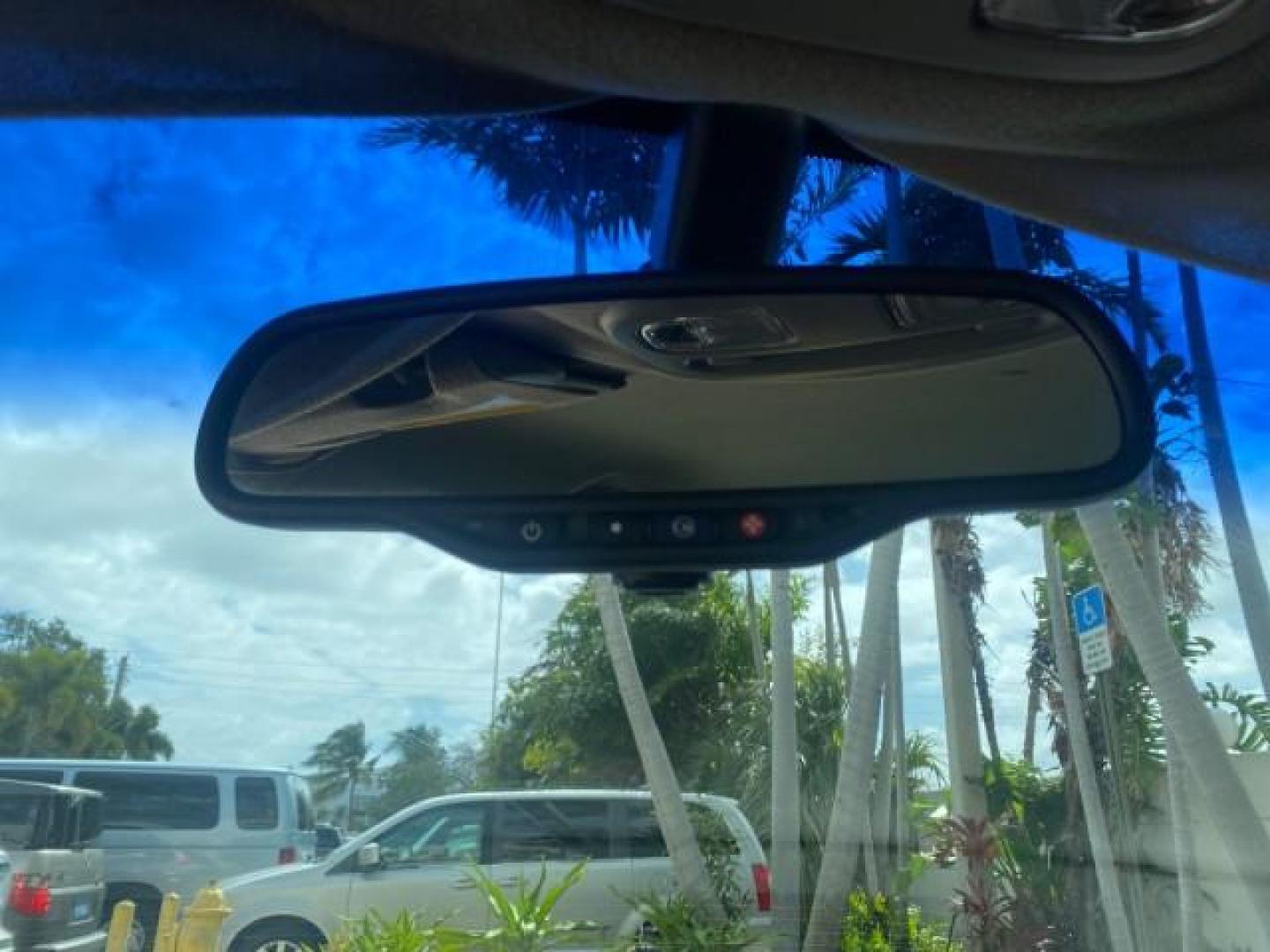 2005 Platinum Metallic /Gray Buick LeSabre Custom 1 OWNER LOW MILES 34,370 (1G4HP52K15U) with an 3.8L 3800 V6 SFI Engine engine, Automatic transmission, located at 4701 North Dixie Hwy, Pompano Beach, FL, 33064, (954) 422-2889, 26.240938, -80.123474 - OUR WEBPAGE FLORIDACARS1.COM HAS OVER 100 PHOTOS AND FREE CARFAX LINK 2005 BUICK LESABRE CUSTOM VIN: 1G4HP52K15U173399 1 G 4 H P 5 2 K 1 5 U 1 7 3 3 9 9 SEDAN 4 DR 3.8L V6 F OHV 29 MPG GASOLINE FRONT WHEEL DRIVE Top Features Alloy Wheels Cloth Seats Basic Features ABS Brakes CD Audio Power Mirrors S - Photo#50