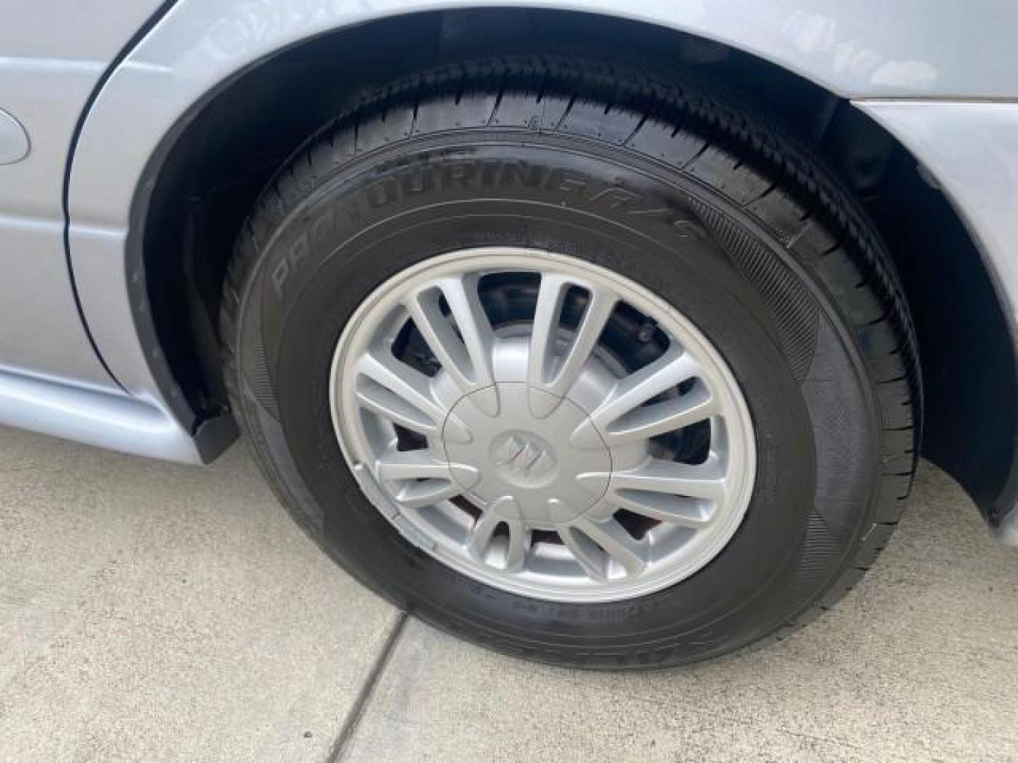 2005 Platinum Metallic /Gray Buick LeSabre Custom 1 OWNER LOW MILES 34,370 (1G4HP52K15U) with an 3.8L 3800 V6 SFI Engine engine, Automatic transmission, located at 4701 North Dixie Hwy, Pompano Beach, FL, 33064, (954) 422-2889, 26.240938, -80.123474 - OUR WEBPAGE FLORIDACARS1.COM HAS OVER 100 PHOTOS AND FREE CARFAX LINK 2005 BUICK LESABRE CUSTOM VIN: 1G4HP52K15U173399 1 G 4 H P 5 2 K 1 5 U 1 7 3 3 9 9 SEDAN 4 DR 3.8L V6 F OHV 29 MPG GASOLINE FRONT WHEEL DRIVE Top Features Alloy Wheels Cloth Seats Basic Features ABS Brakes CD Audio Power Mirrors S - Photo#70