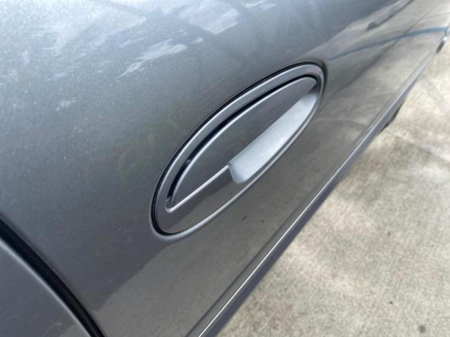 2005 Platinum Metallic /Gray Buick LeSabre Custom 1 OWNER LOW MILES 34,370 (1G4HP52K15U) with an 3.8L 3800 V6 SFI Engine engine, Automatic transmission, located at 4701 North Dixie Hwy, Pompano Beach, FL, 33064, (954) 422-2889, 26.240938, -80.123474 - OUR WEBPAGE FLORIDACARS1.COM HAS OVER 100 PHOTOS AND FREE CARFAX LINK 2005 BUICK LESABRE CUSTOM VIN: 1G4HP52K15U173399 1 G 4 H P 5 2 K 1 5 U 1 7 3 3 9 9 SEDAN 4 DR 3.8L V6 F OHV 29 MPG GASOLINE FRONT WHEEL DRIVE Top Features Alloy Wheels Cloth Seats Basic Features ABS Brakes CD Audio Power Mirrors S - Photo#87