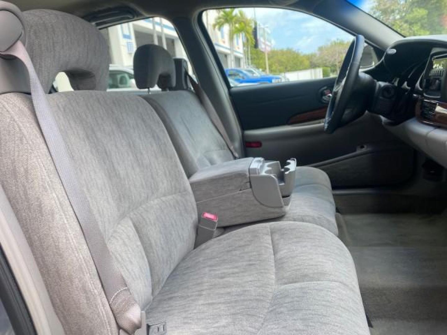 2005 Platinum Metallic /Gray Buick LeSabre Custom 1 OWNER LOW MILES 34,370 (1G4HP52K15U) with an 3.8L 3800 V6 SFI Engine engine, Automatic transmission, located at 4701 North Dixie Hwy, Pompano Beach, FL, 33064, (954) 422-2889, 26.240938, -80.123474 - OUR WEBPAGE FLORIDACARS1.COM HAS OVER 100 PHOTOS AND FREE CARFAX LINK 2005 BUICK LESABRE CUSTOM VIN: 1G4HP52K15U173399 1 G 4 H P 5 2 K 1 5 U 1 7 3 3 9 9 SEDAN 4 DR 3.8L V6 F OHV 29 MPG GASOLINE FRONT WHEEL DRIVE Top Features Alloy Wheels Cloth Seats Basic Features ABS Brakes CD Audio Power Mirrors S - Photo#93