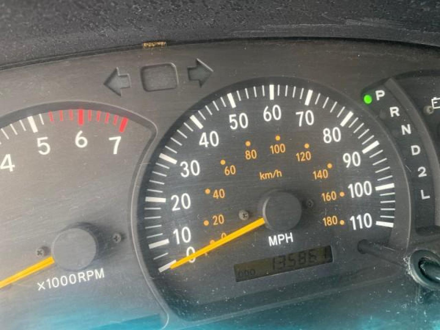 2000 Stellar Blue Pearl /Gray Toyota Tundra V8 SR5 FLORIDA LIKE NEW (5TBRT3410YS) with an 4.7L DOHC EFI 32-Valve V8 i-Force Engine engine, Automatic transmission, located at 4701 North Dixie Hwy, Pompano Beach, FL, 33064, (954) 422-2889, 26.240938, -80.123474 - OUR WEBPAGE FLORIDACARS1.COM HAS OVER 100 PHOTOS AND FREE CARFAX LINK 2000 TOYOTA TUNDRA SR5 VIN: 5TBRT3410YS002335 5 T B R T 3 4 1 0 Y S 0 0 2 3 3 5 4 DOOR EXTENDED CAB PICKUP 4.7L V8 F DOHC 32V GASOLINE REAR WHEEL DRIVE Highlighted Features Bed Liner Cloth Seats ABS Brakes Automatic Transmission P - Photo#18