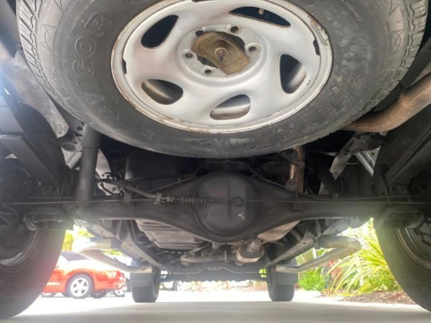 2000 Stellar Blue Pearl /Gray Toyota Tundra V8 SR5 FLORIDA LIKE NEW (5TBRT3410YS) with an 4.7L DOHC EFI 32-Valve V8 i-Force Engine engine, Automatic transmission, located at 4701 North Dixie Hwy, Pompano Beach, FL, 33064, (954) 422-2889, 26.240938, -80.123474 - OUR WEBPAGE FLORIDACARS1.COM HAS OVER 100 PHOTOS AND FREE CARFAX LINK 2000 TOYOTA TUNDRA SR5 VIN: 5TBRT3410YS002335 5 T B R T 3 4 1 0 Y S 0 0 2 3 3 5 4 DOOR EXTENDED CAB PICKUP 4.7L V8 F DOHC 32V GASOLINE REAR WHEEL DRIVE Highlighted Features Bed Liner Cloth Seats ABS Brakes Automatic Transmission P - Photo#22