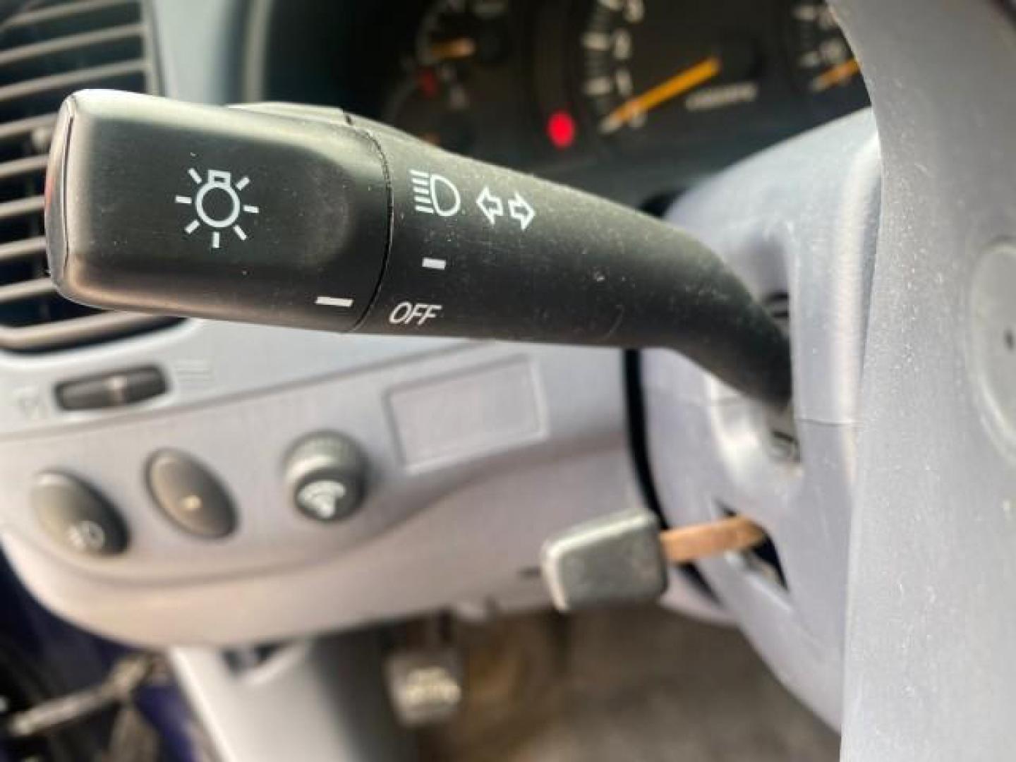 2000 Stellar Blue Pearl /Gray Toyota Tundra V8 SR5 FLORIDA LIKE NEW (5TBRT3410YS) with an 4.7L DOHC EFI 32-Valve V8 i-Force Engine engine, Automatic transmission, located at 4701 North Dixie Hwy, Pompano Beach, FL, 33064, (954) 422-2889, 26.240938, -80.123474 - OUR WEBPAGE FLORIDACARS1.COM HAS OVER 100 PHOTOS AND FREE CARFAX LINK 2000 TOYOTA TUNDRA SR5 VIN: 5TBRT3410YS002335 5 T B R T 3 4 1 0 Y S 0 0 2 3 3 5 4 DOOR EXTENDED CAB PICKUP 4.7L V8 F DOHC 32V GASOLINE REAR WHEEL DRIVE Highlighted Features Bed Liner Cloth Seats ABS Brakes Automatic Transmission P - Photo#40