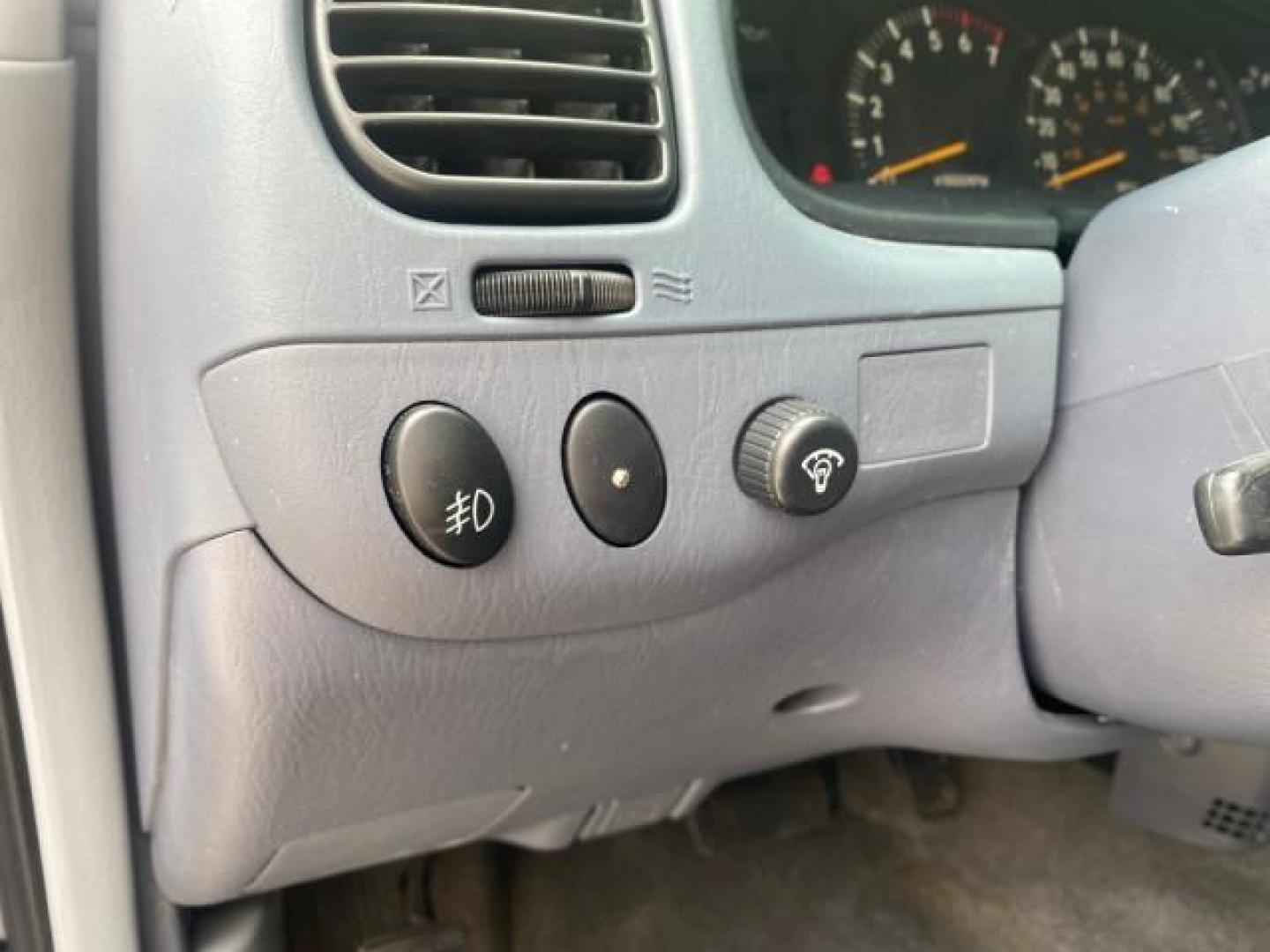 2000 Stellar Blue Pearl /Gray Toyota Tundra V8 SR5 FLORIDA LIKE NEW (5TBRT3410YS) with an 4.7L DOHC EFI 32-Valve V8 i-Force Engine engine, Automatic transmission, located at 4701 North Dixie Hwy, Pompano Beach, FL, 33064, (954) 422-2889, 26.240938, -80.123474 - OUR WEBPAGE FLORIDACARS1.COM HAS OVER 100 PHOTOS AND FREE CARFAX LINK 2000 TOYOTA TUNDRA SR5 VIN: 5TBRT3410YS002335 5 T B R T 3 4 1 0 Y S 0 0 2 3 3 5 4 DOOR EXTENDED CAB PICKUP 4.7L V8 F DOHC 32V GASOLINE REAR WHEEL DRIVE Highlighted Features Bed Liner Cloth Seats ABS Brakes Automatic Transmission P - Photo#43