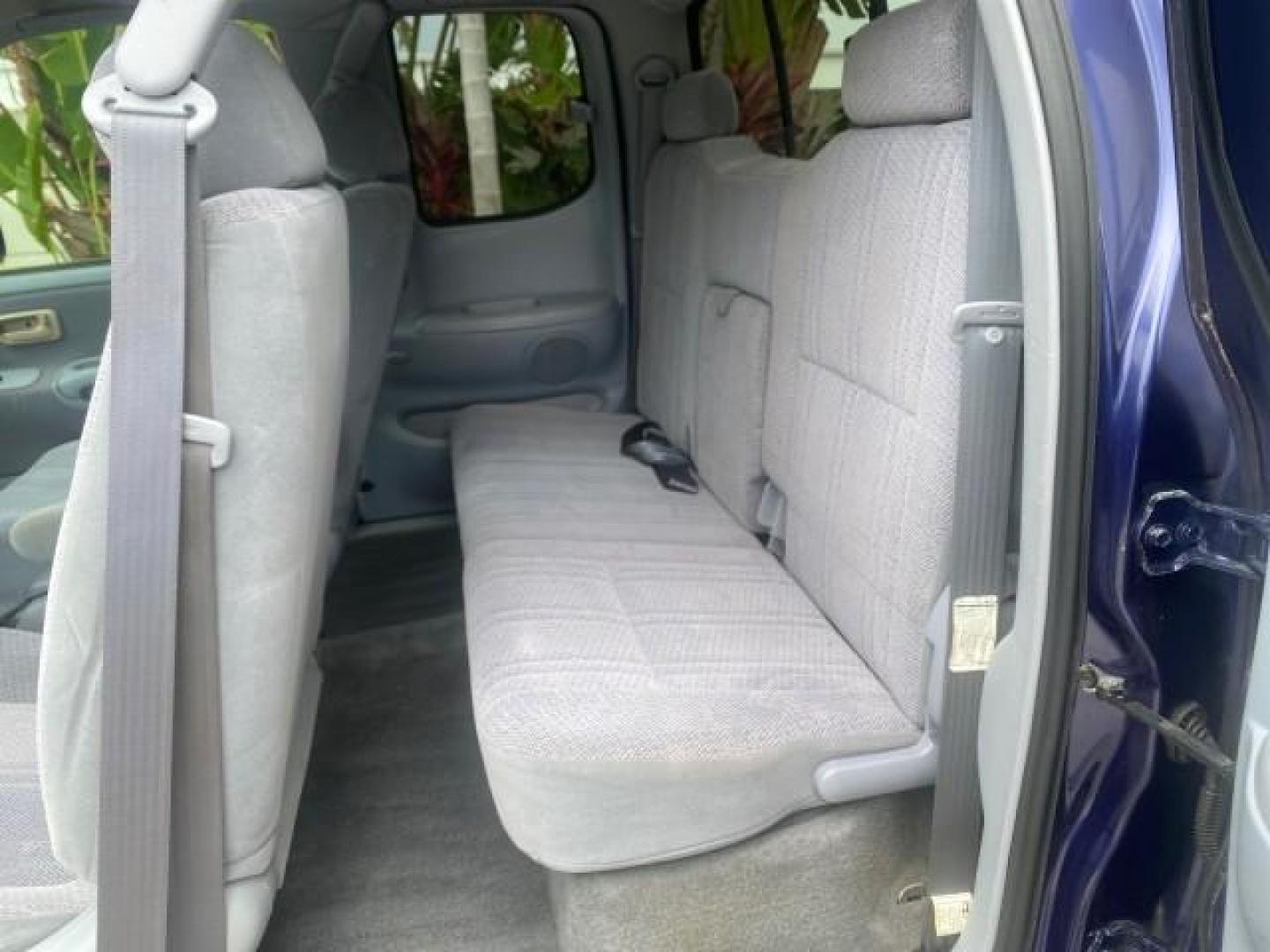 2000 Stellar Blue Pearl /Gray Toyota Tundra V8 SR5 FLORIDA LIKE NEW (5TBRT3410YS) with an 4.7L DOHC EFI 32-Valve V8 i-Force Engine engine, Automatic transmission, located at 4701 North Dixie Hwy, Pompano Beach, FL, 33064, (954) 422-2889, 26.240938, -80.123474 - OUR WEBPAGE FLORIDACARS1.COM HAS OVER 100 PHOTOS AND FREE CARFAX LINK 2000 TOYOTA TUNDRA SR5 VIN: 5TBRT3410YS002335 5 T B R T 3 4 1 0 Y S 0 0 2 3 3 5 4 DOOR EXTENDED CAB PICKUP 4.7L V8 F DOHC 32V GASOLINE REAR WHEEL DRIVE Highlighted Features Bed Liner Cloth Seats ABS Brakes Automatic Transmission P - Photo#60