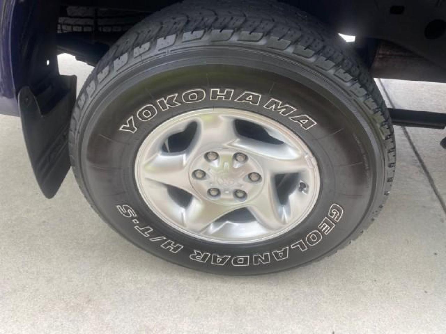 2000 Stellar Blue Pearl /Gray Toyota Tundra V8 SR5 FLORIDA LIKE NEW (5TBRT3410YS) with an 4.7L DOHC EFI 32-Valve V8 i-Force Engine engine, Automatic transmission, located at 4701 North Dixie Hwy, Pompano Beach, FL, 33064, (954) 422-2889, 26.240938, -80.123474 - OUR WEBPAGE FLORIDACARS1.COM HAS OVER 100 PHOTOS AND FREE CARFAX LINK 2000 TOYOTA TUNDRA SR5 VIN: 5TBRT3410YS002335 5 T B R T 3 4 1 0 Y S 0 0 2 3 3 5 4 DOOR EXTENDED CAB PICKUP 4.7L V8 F DOHC 32V GASOLINE REAR WHEEL DRIVE Highlighted Features Bed Liner Cloth Seats ABS Brakes Automatic Transmission P - Photo#88