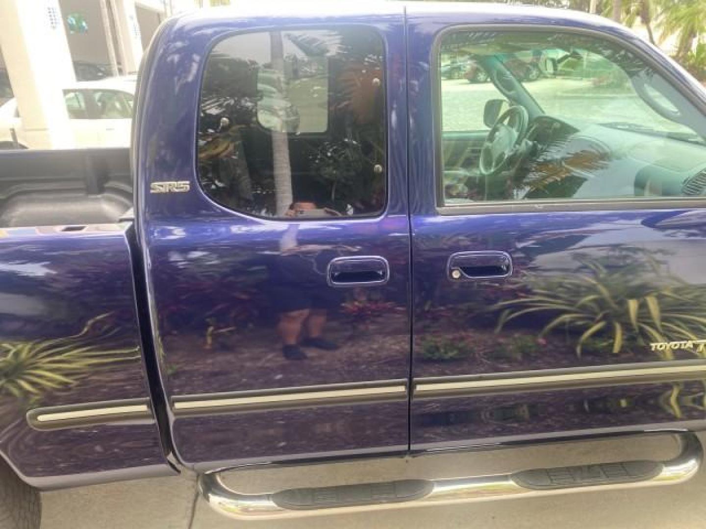 2000 Stellar Blue Pearl /Gray Toyota Tundra V8 SR5 FLORIDA LIKE NEW (5TBRT3410YS) with an 4.7L DOHC EFI 32-Valve V8 i-Force Engine engine, Automatic transmission, located at 4701 North Dixie Hwy, Pompano Beach, FL, 33064, (954) 422-2889, 26.240938, -80.123474 - OUR WEBPAGE FLORIDACARS1.COM HAS OVER 100 PHOTOS AND FREE CARFAX LINK 2000 TOYOTA TUNDRA SR5 VIN: 5TBRT3410YS002335 5 T B R T 3 4 1 0 Y S 0 0 2 3 3 5 4 DOOR EXTENDED CAB PICKUP 4.7L V8 F DOHC 32V GASOLINE REAR WHEEL DRIVE Highlighted Features Bed Liner Cloth Seats ABS Brakes Automatic Transmission P - Photo#91