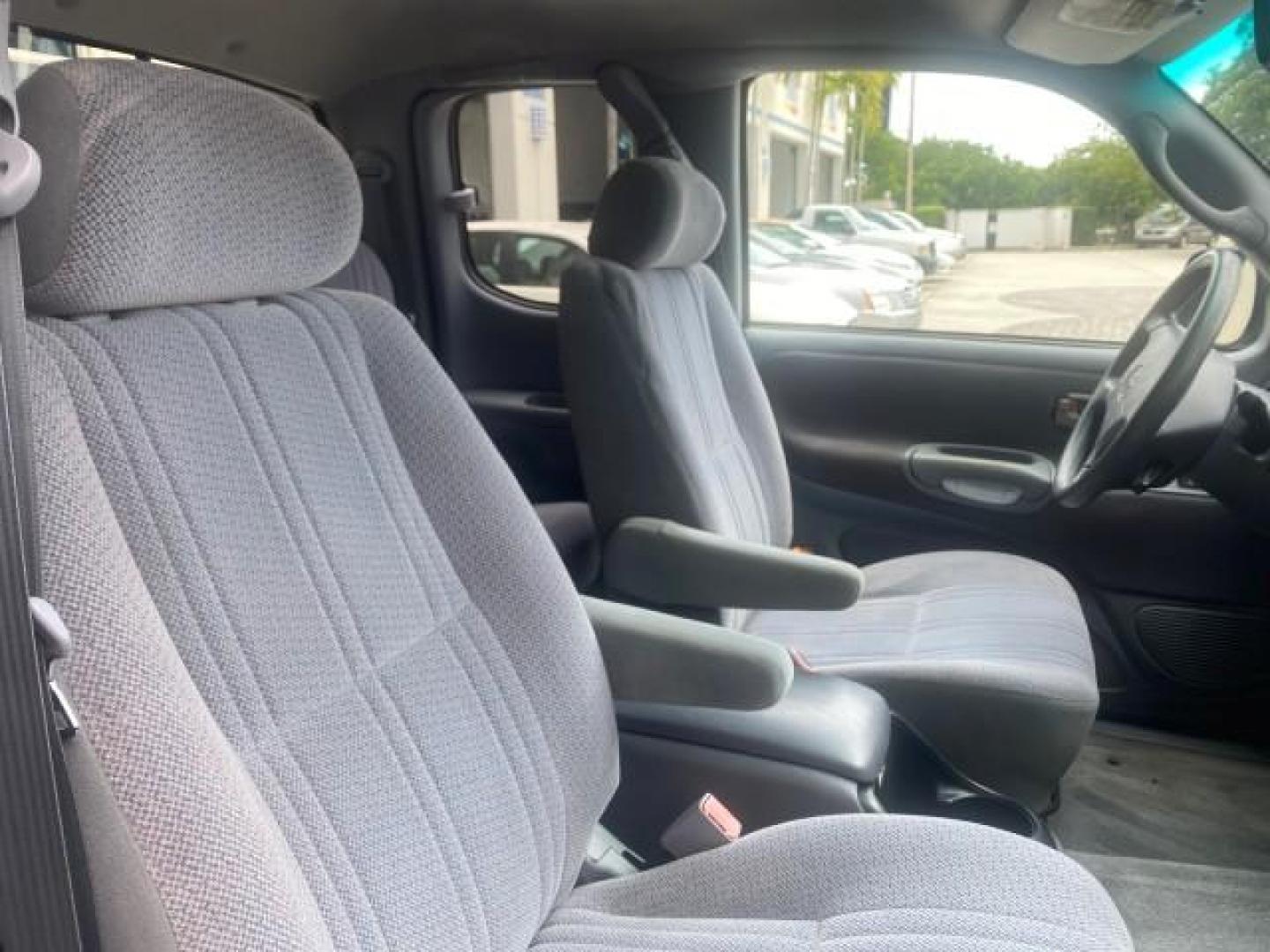 2000 Stellar Blue Pearl /Gray Toyota Tundra V8 SR5 FLORIDA LIKE NEW (5TBRT3410YS) with an 4.7L DOHC EFI 32-Valve V8 i-Force Engine engine, Automatic transmission, located at 4701 North Dixie Hwy, Pompano Beach, FL, 33064, (954) 422-2889, 26.240938, -80.123474 - OUR WEBPAGE FLORIDACARS1.COM HAS OVER 100 PHOTOS AND FREE CARFAX LINK 2000 TOYOTA TUNDRA SR5 VIN: 5TBRT3410YS002335 5 T B R T 3 4 1 0 Y S 0 0 2 3 3 5 4 DOOR EXTENDED CAB PICKUP 4.7L V8 F DOHC 32V GASOLINE REAR WHEEL DRIVE Highlighted Features Bed Liner Cloth Seats ABS Brakes Automatic Transmission P - Photo#95