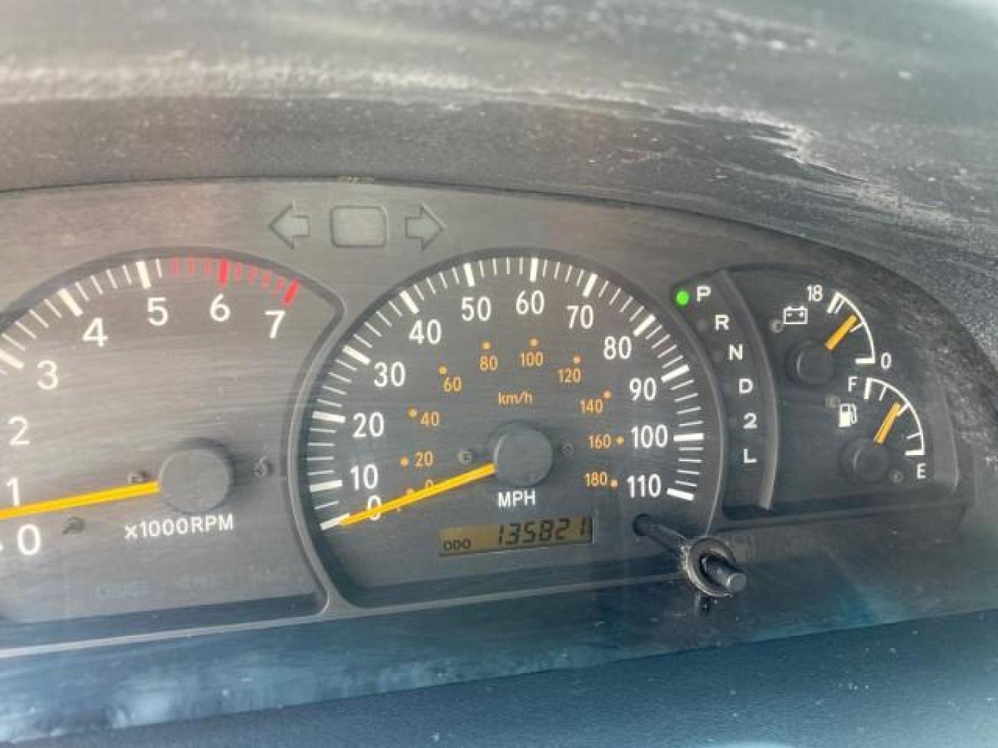 2000 Stellar Blue Pearl /Gray Toyota Tundra V 8 SR5 FLORIDA LIKE NEW (5TBRT3410YS) with an 4.7L DOHC EFI 32-Valve V8 i-Force Engine engine, Automatic transmission, located at 4701 North Dixie Hwy, Pompano Beach, FL, 33064, (954) 422-2889, 26.240938, -80.123474 - OUR WEBPAGE FLORIDACARS1.COM HAS OVER 100 PHOTOS AND FREE CARFAX LINK 2000 TOYOTA TUNDRA SR5 VIN: 5TBRT3410YS002335 5 T B R T 3 4 1 0 Y S 0 0 2 3 3 5 4 DOOR EXTENDED CAB PICKUP 4.7L V8 F DOHC 32V GASOLINE REAR WHEEL DRIVE Highlighted Features Bed Liner Cloth Seats ABS Brakes Automatic Transmission P - Photo#18