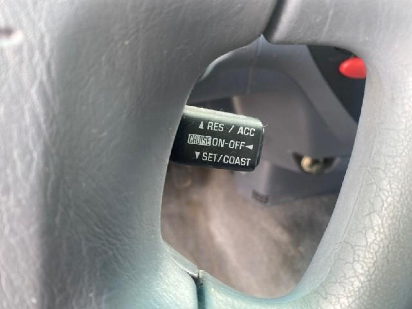 2000 Stellar Blue Pearl /Gray Toyota Tundra V 8 SR5 FLORIDA LIKE NEW (5TBRT3410YS) with an 4.7L DOHC EFI 32-Valve V8 i-Force Engine engine, Automatic transmission, located at 4701 North Dixie Hwy, Pompano Beach, FL, 33064, (954) 422-2889, 26.240938, -80.123474 - OUR WEBPAGE FLORIDACARS1.COM HAS OVER 100 PHOTOS AND FREE CARFAX LINK 2000 TOYOTA TUNDRA SR5 VIN: 5TBRT3410YS002335 5 T B R T 3 4 1 0 Y S 0 0 2 3 3 5 4 DOOR EXTENDED CAB PICKUP 4.7L V8 F DOHC 32V GASOLINE REAR WHEEL DRIVE Highlighted Features Bed Liner Cloth Seats ABS Brakes Automatic Transmission P - Photo#41