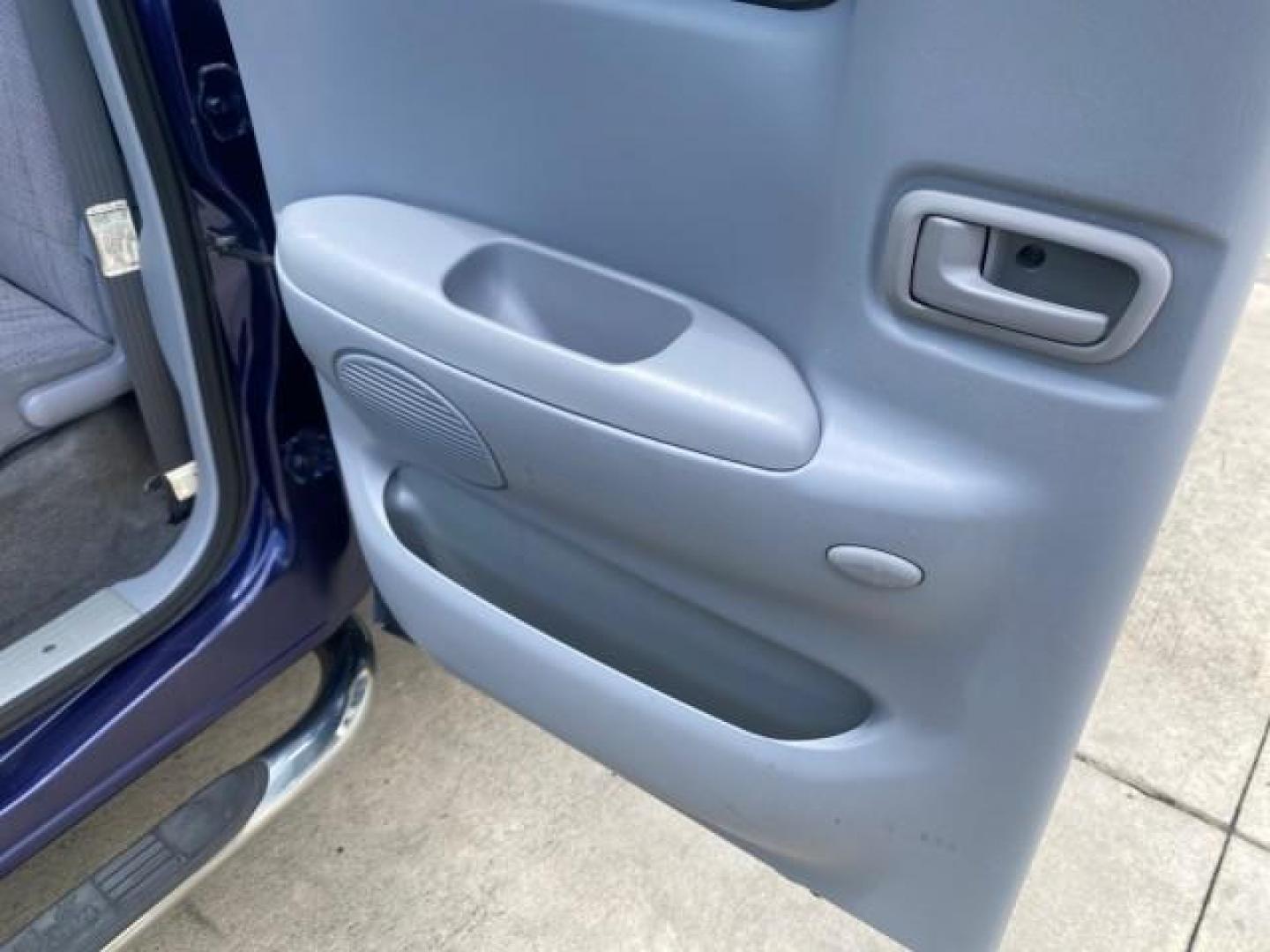 2000 Stellar Blue Pearl /Gray Toyota Tundra V 8 SR5 FLORIDA LIKE NEW (5TBRT3410YS) with an 4.7L DOHC EFI 32-Valve V8 i-Force Engine engine, Automatic transmission, located at 4701 North Dixie Hwy, Pompano Beach, FL, 33064, (954) 422-2889, 26.240938, -80.123474 - OUR WEBPAGE FLORIDACARS1.COM HAS OVER 100 PHOTOS AND FREE CARFAX LINK 2000 TOYOTA TUNDRA SR5 VIN: 5TBRT3410YS002335 5 T B R T 3 4 1 0 Y S 0 0 2 3 3 5 4 DOOR EXTENDED CAB PICKUP 4.7L V8 F DOHC 32V GASOLINE REAR WHEEL DRIVE Highlighted Features Bed Liner Cloth Seats ABS Brakes Automatic Transmission P - Photo#57