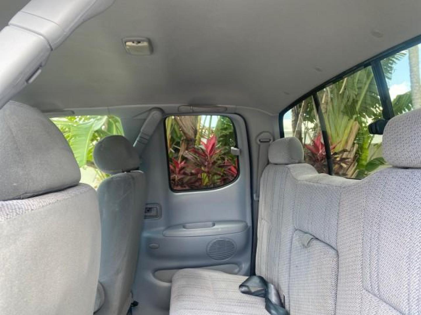 2000 Stellar Blue Pearl /Gray Toyota Tundra V 8 SR5 FLORIDA LIKE NEW (5TBRT3410YS) with an 4.7L DOHC EFI 32-Valve V8 i-Force Engine engine, Automatic transmission, located at 4701 North Dixie Hwy, Pompano Beach, FL, 33064, (954) 422-2889, 26.240938, -80.123474 - OUR WEBPAGE FLORIDACARS1.COM HAS OVER 100 PHOTOS AND FREE CARFAX LINK 2000 TOYOTA TUNDRA SR5 VIN: 5TBRT3410YS002335 5 T B R T 3 4 1 0 Y S 0 0 2 3 3 5 4 DOOR EXTENDED CAB PICKUP 4.7L V8 F DOHC 32V GASOLINE REAR WHEEL DRIVE Highlighted Features Bed Liner Cloth Seats ABS Brakes Automatic Transmission P - Photo#60