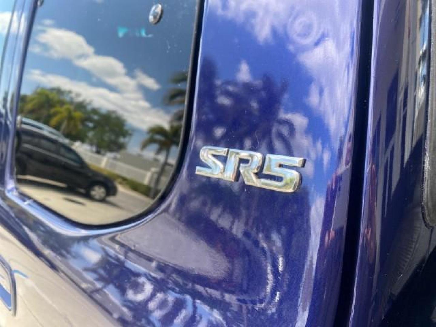 2000 Stellar Blue Pearl /Gray Toyota Tundra V 8 SR5 FLORIDA LIKE NEW (5TBRT3410YS) with an 4.7L DOHC EFI 32-Valve V8 i-Force Engine engine, Automatic transmission, located at 4701 North Dixie Hwy, Pompano Beach, FL, 33064, (954) 422-2889, 26.240938, -80.123474 - OUR WEBPAGE FLORIDACARS1.COM HAS OVER 100 PHOTOS AND FREE CARFAX LINK 2000 TOYOTA TUNDRA SR5 VIN: 5TBRT3410YS002335 5 T B R T 3 4 1 0 Y S 0 0 2 3 3 5 4 DOOR EXTENDED CAB PICKUP 4.7L V8 F DOHC 32V GASOLINE REAR WHEEL DRIVE Highlighted Features Bed Liner Cloth Seats ABS Brakes Automatic Transmission P - Photo#67