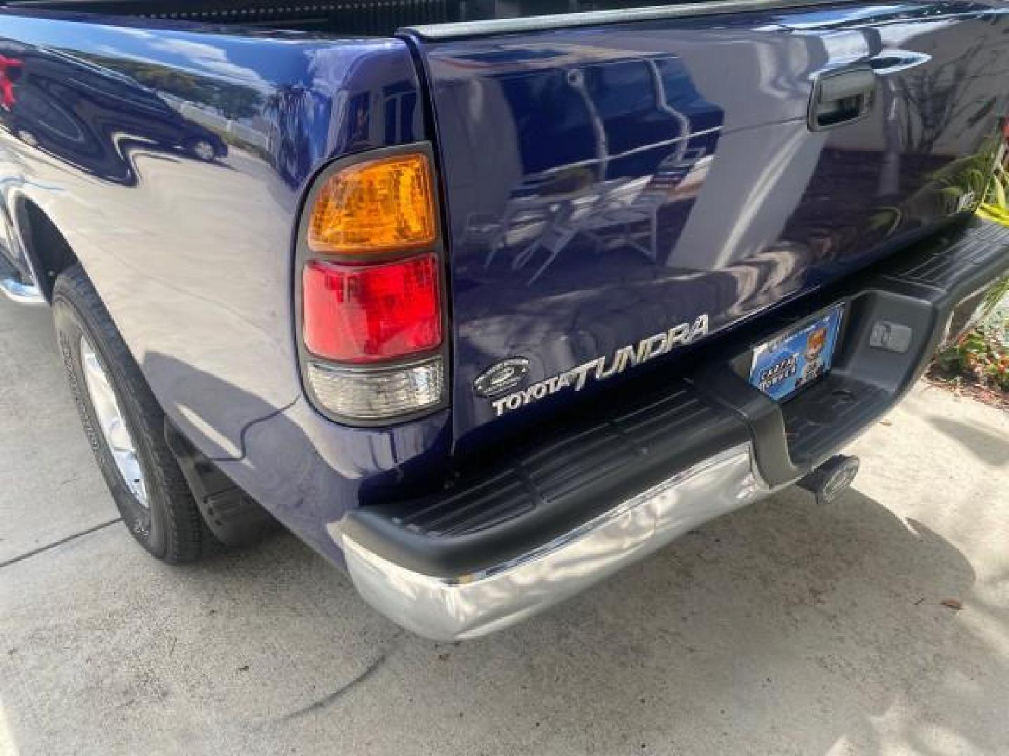 2000 Stellar Blue Pearl /Gray Toyota Tundra V 8 SR5 FLORIDA LIKE NEW (5TBRT3410YS) with an 4.7L DOHC EFI 32-Valve V8 i-Force Engine engine, Automatic transmission, located at 4701 North Dixie Hwy, Pompano Beach, FL, 33064, (954) 422-2889, 26.240938, -80.123474 - OUR WEBPAGE FLORIDACARS1.COM HAS OVER 100 PHOTOS AND FREE CARFAX LINK 2000 TOYOTA TUNDRA SR5 VIN: 5TBRT3410YS002335 5 T B R T 3 4 1 0 Y S 0 0 2 3 3 5 4 DOOR EXTENDED CAB PICKUP 4.7L V8 F DOHC 32V GASOLINE REAR WHEEL DRIVE Highlighted Features Bed Liner Cloth Seats ABS Brakes Automatic Transmission P - Photo#75