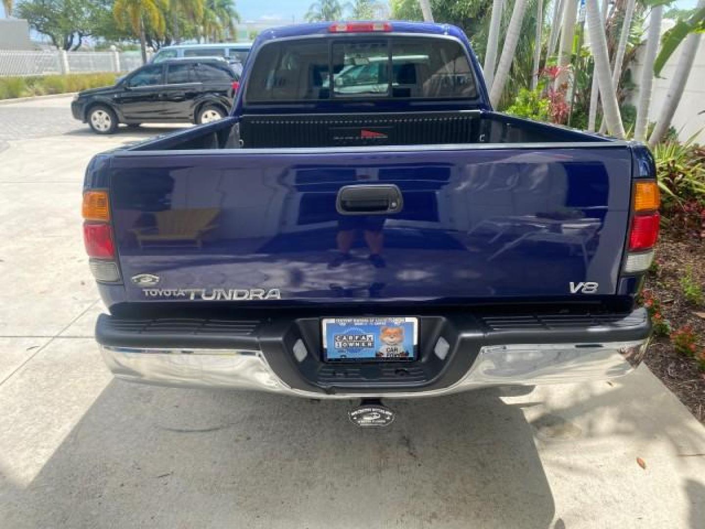 2000 Stellar Blue Pearl /Gray Toyota Tundra V 8 SR5 FLORIDA LIKE NEW (5TBRT3410YS) with an 4.7L DOHC EFI 32-Valve V8 i-Force Engine engine, Automatic transmission, located at 4701 North Dixie Hwy, Pompano Beach, FL, 33064, (954) 422-2889, 26.240938, -80.123474 - OUR WEBPAGE FLORIDACARS1.COM HAS OVER 100 PHOTOS AND FREE CARFAX LINK 2000 TOYOTA TUNDRA SR5 VIN: 5TBRT3410YS002335 5 T B R T 3 4 1 0 Y S 0 0 2 3 3 5 4 DOOR EXTENDED CAB PICKUP 4.7L V8 F DOHC 32V GASOLINE REAR WHEEL DRIVE Highlighted Features Bed Liner Cloth Seats ABS Brakes Automatic Transmission P - Photo#76