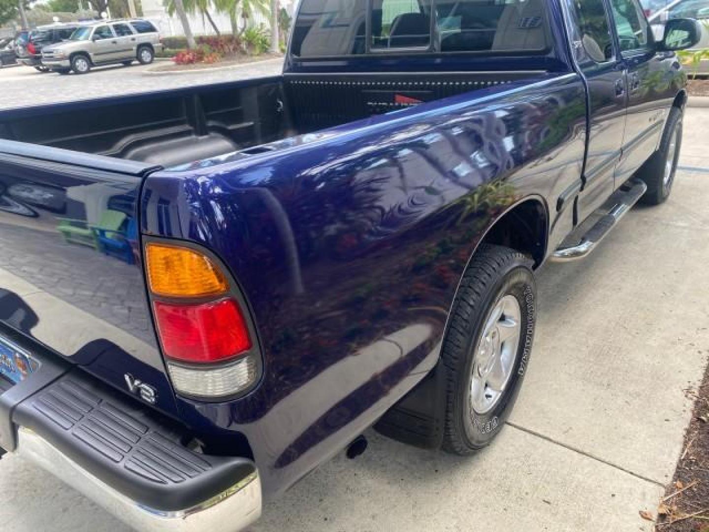 2000 Stellar Blue Pearl /Gray Toyota Tundra V 8 SR5 FLORIDA LIKE NEW (5TBRT3410YS) with an 4.7L DOHC EFI 32-Valve V8 i-Force Engine engine, Automatic transmission, located at 4701 North Dixie Hwy, Pompano Beach, FL, 33064, (954) 422-2889, 26.240938, -80.123474 - OUR WEBPAGE FLORIDACARS1.COM HAS OVER 100 PHOTOS AND FREE CARFAX LINK 2000 TOYOTA TUNDRA SR5 VIN: 5TBRT3410YS002335 5 T B R T 3 4 1 0 Y S 0 0 2 3 3 5 4 DOOR EXTENDED CAB PICKUP 4.7L V8 F DOHC 32V GASOLINE REAR WHEEL DRIVE Highlighted Features Bed Liner Cloth Seats ABS Brakes Automatic Transmission P - Photo#86