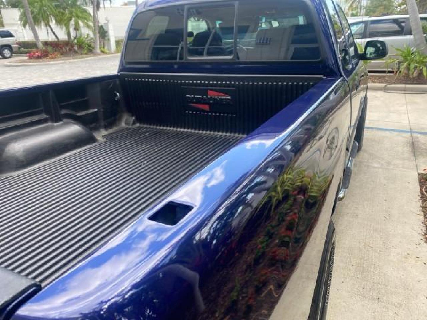 2000 Stellar Blue Pearl /Gray Toyota Tundra V 8 SR5 FLORIDA LIKE NEW (5TBRT3410YS) with an 4.7L DOHC EFI 32-Valve V8 i-Force Engine engine, Automatic transmission, located at 4701 North Dixie Hwy, Pompano Beach, FL, 33064, (954) 422-2889, 26.240938, -80.123474 - OUR WEBPAGE FLORIDACARS1.COM HAS OVER 100 PHOTOS AND FREE CARFAX LINK 2000 TOYOTA TUNDRA SR5 VIN: 5TBRT3410YS002335 5 T B R T 3 4 1 0 Y S 0 0 2 3 3 5 4 DOOR EXTENDED CAB PICKUP 4.7L V8 F DOHC 32V GASOLINE REAR WHEEL DRIVE Highlighted Features Bed Liner Cloth Seats ABS Brakes Automatic Transmission P - Photo#87