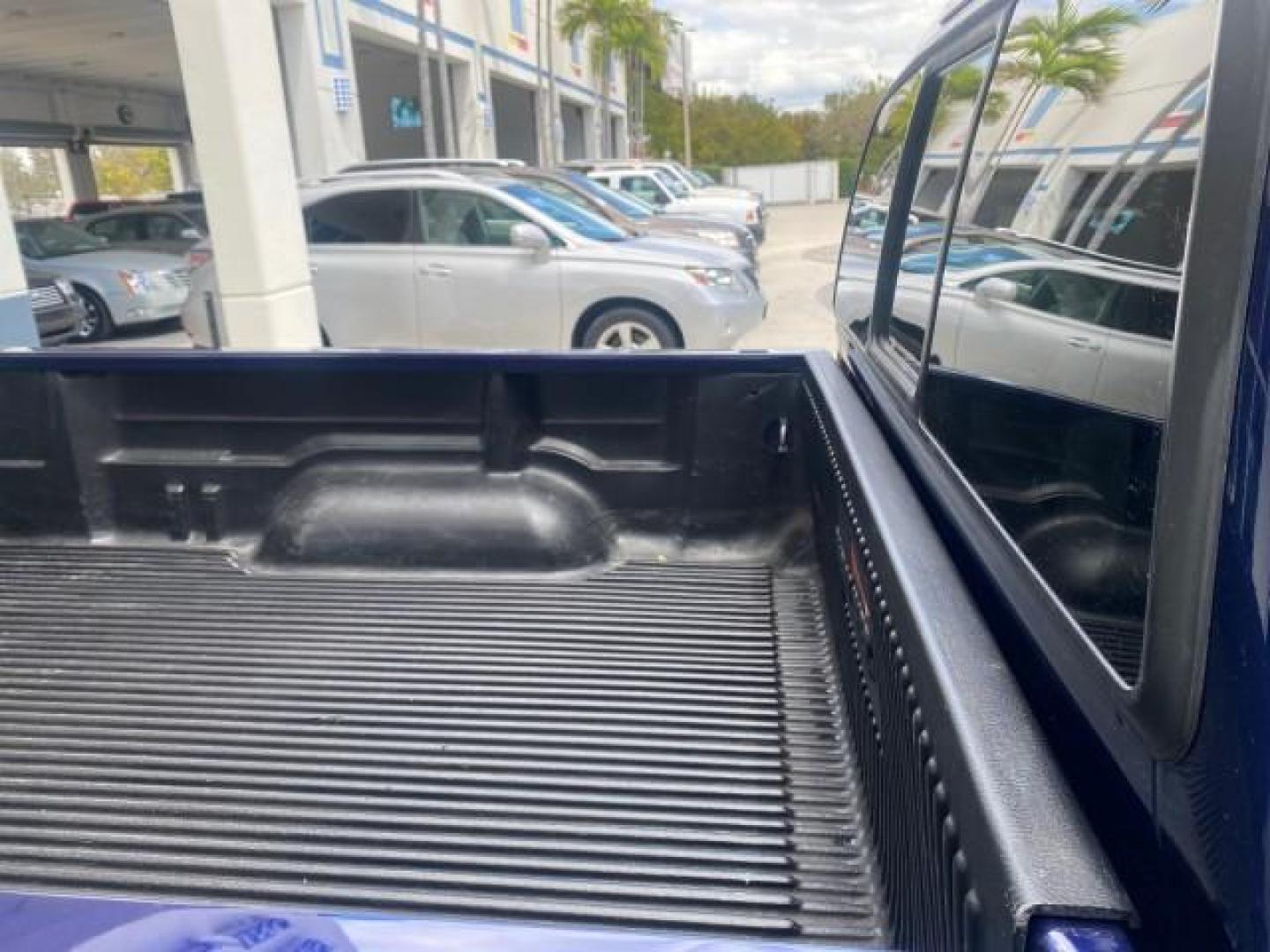 2000 Stellar Blue Pearl /Gray Toyota Tundra V 8 SR5 FLORIDA LIKE NEW (5TBRT3410YS) with an 4.7L DOHC EFI 32-Valve V8 i-Force Engine engine, Automatic transmission, located at 4701 North Dixie Hwy, Pompano Beach, FL, 33064, (954) 422-2889, 26.240938, -80.123474 - OUR WEBPAGE FLORIDACARS1.COM HAS OVER 100 PHOTOS AND FREE CARFAX LINK 2000 TOYOTA TUNDRA SR5 VIN: 5TBRT3410YS002335 5 T B R T 3 4 1 0 Y S 0 0 2 3 3 5 4 DOOR EXTENDED CAB PICKUP 4.7L V8 F DOHC 32V GASOLINE REAR WHEEL DRIVE Highlighted Features Bed Liner Cloth Seats ABS Brakes Automatic Transmission P - Photo#89