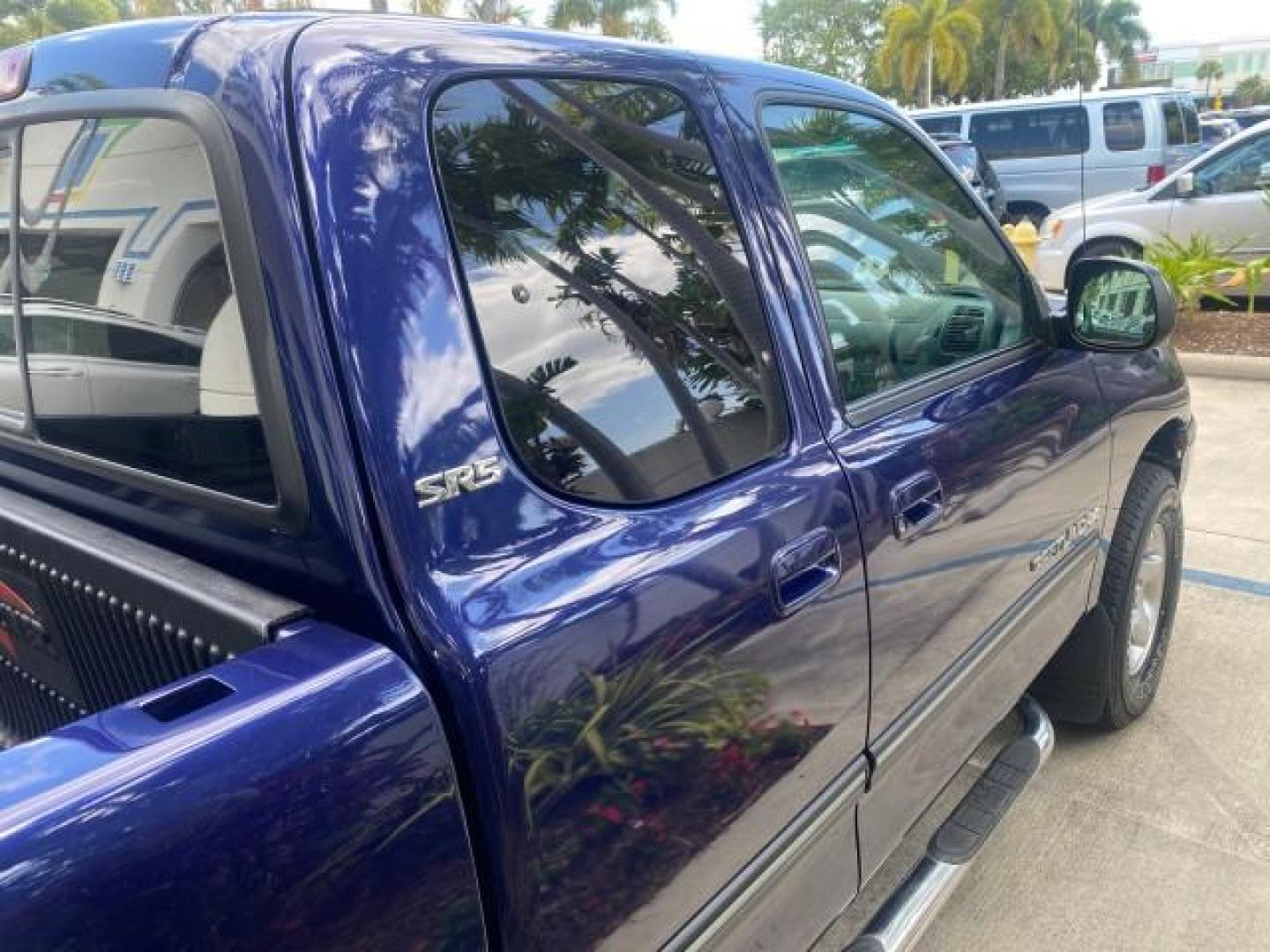 2000 Stellar Blue Pearl /Gray Toyota Tundra V 8 SR5 FLORIDA LIKE NEW (5TBRT3410YS) with an 4.7L DOHC EFI 32-Valve V8 i-Force Engine engine, Automatic transmission, located at 4701 North Dixie Hwy, Pompano Beach, FL, 33064, (954) 422-2889, 26.240938, -80.123474 - OUR WEBPAGE FLORIDACARS1.COM HAS OVER 100 PHOTOS AND FREE CARFAX LINK 2000 TOYOTA TUNDRA SR5 VIN: 5TBRT3410YS002335 5 T B R T 3 4 1 0 Y S 0 0 2 3 3 5 4 DOOR EXTENDED CAB PICKUP 4.7L V8 F DOHC 32V GASOLINE REAR WHEEL DRIVE Highlighted Features Bed Liner Cloth Seats ABS Brakes Automatic Transmission P - Photo#91