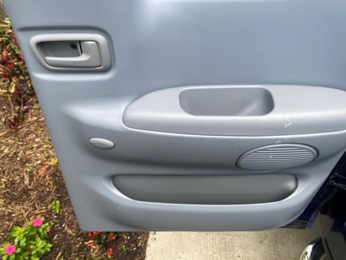2000 Stellar Blue Pearl /Gray Toyota Tundra V 8 SR5 FLORIDA LIKE NEW (5TBRT3410YS) with an 4.7L DOHC EFI 32-Valve V8 i-Force Engine engine, Automatic transmission, located at 4701 North Dixie Hwy, Pompano Beach, FL, 33064, (954) 422-2889, 26.240938, -80.123474 - OUR WEBPAGE FLORIDACARS1.COM HAS OVER 100 PHOTOS AND FREE CARFAX LINK 2000 TOYOTA TUNDRA SR5 VIN: 5TBRT3410YS002335 5 T B R T 3 4 1 0 Y S 0 0 2 3 3 5 4 DOOR EXTENDED CAB PICKUP 4.7L V8 F DOHC 32V GASOLINE REAR WHEEL DRIVE Highlighted Features Bed Liner Cloth Seats ABS Brakes Automatic Transmission P - Photo#94