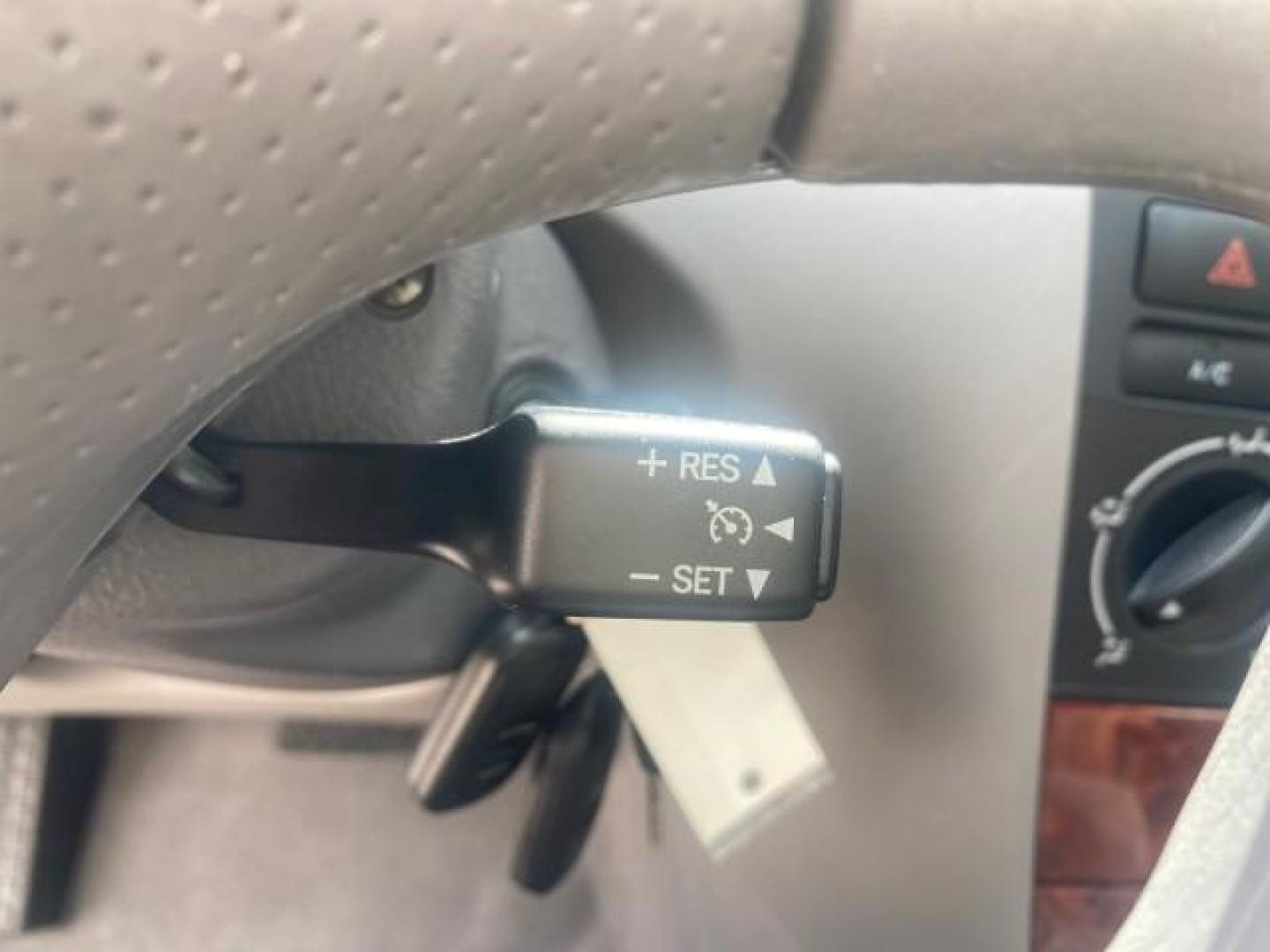 2006 Millenium Silver Metallic /Stone Toyota Corolla LE LOW MILES 23,038 LOADED (1NXBR30E16Z) with an 1.8L DOHC SEFI 16-Valve 4-Cyl Aluminum Engine engine, Automatic transmission, located at 4701 North Dixie Hwy, Pompano Beach, FL, 33064, (954) 422-2889, 26.240938, -80.123474 - OUR WEBPAGE FLORIDACARS1.COM HAS OVER 100 PHOTOS AND FREE CARFAX LINK 2006 TOYOTA COROLLA LE AUTO AC LOADED VIN: 1NXBR30E16Z662050 1 N X B R 3 0 E 1 6 Z 6 6 2 0 5 0 SEDAN 4 DR 1.8L I4 F DOHC 16V 41 MPG GASOLINE FRONT WHEEL DRIVE Top Features Cloth Seats Basic Features AM/FM Stereo CD Audio Power Mir - Photo#36