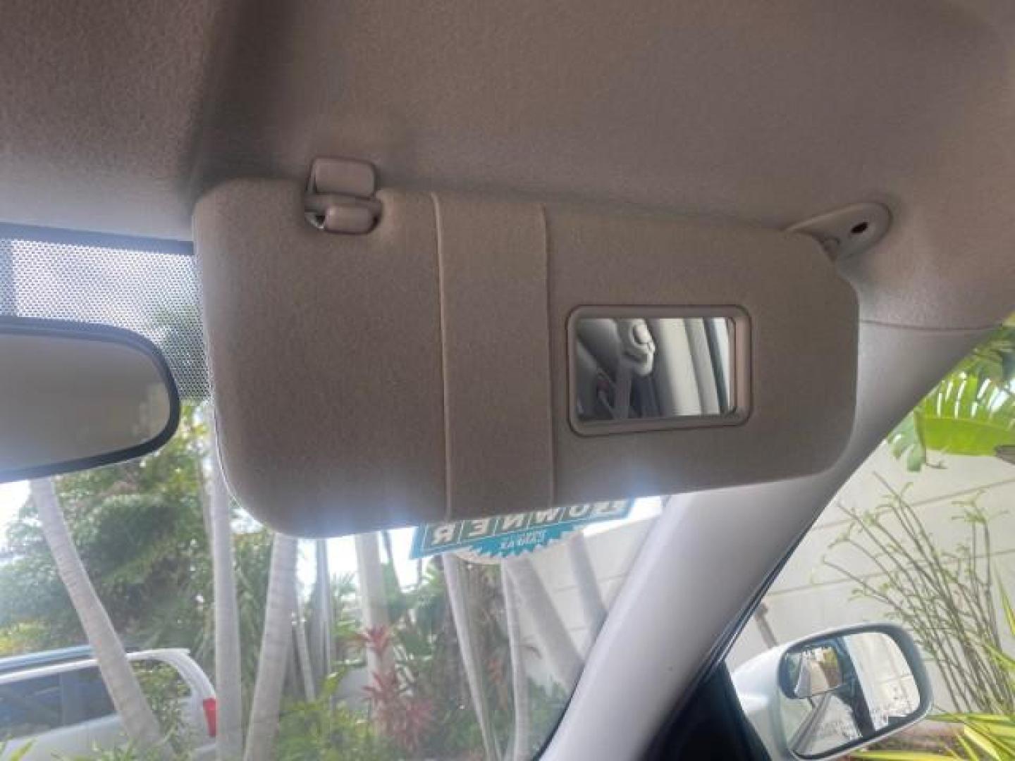 2006 Millenium Silver Metallic /Stone Toyota Corolla LE LOW MILES 23,038 LOADED (1NXBR30E16Z) with an 1.8L DOHC SEFI 16-Valve 4-Cyl Aluminum Engine engine, Automatic transmission, located at 4701 North Dixie Hwy, Pompano Beach, FL, 33064, (954) 422-2889, 26.240938, -80.123474 - OUR WEBPAGE FLORIDACARS1.COM HAS OVER 100 PHOTOS AND FREE CARFAX LINK 2006 TOYOTA COROLLA LE AUTO AC LOADED VIN: 1NXBR30E16Z662050 1 N X B R 3 0 E 1 6 Z 6 6 2 0 5 0 SEDAN 4 DR 1.8L I4 F DOHC 16V 41 MPG GASOLINE FRONT WHEEL DRIVE Top Features Cloth Seats Basic Features AM/FM Stereo CD Audio Power Mir - Photo#51