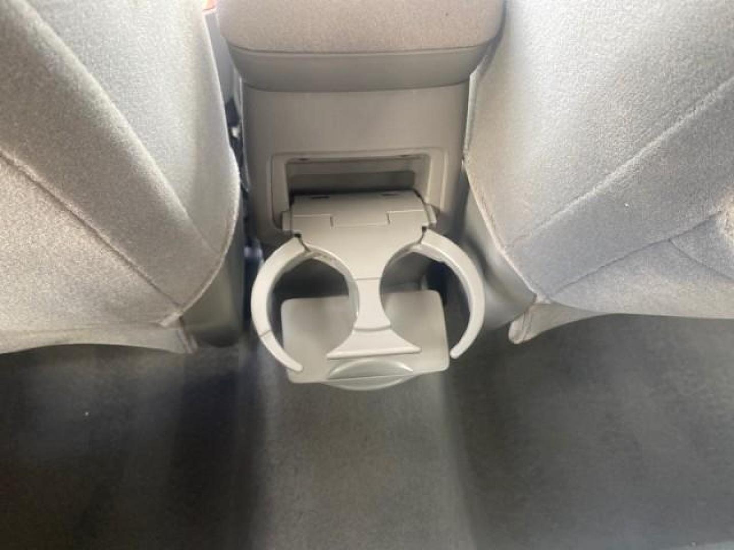 2006 Millenium Silver Metallic /Stone Toyota Corolla LE LOW MILES 23,038 LOADED (1NXBR30E16Z) with an 1.8L DOHC SEFI 16-Valve 4-Cyl Aluminum Engine engine, Automatic transmission, located at 4701 North Dixie Hwy, Pompano Beach, FL, 33064, (954) 422-2889, 26.240938, -80.123474 - OUR WEBPAGE FLORIDACARS1.COM HAS OVER 100 PHOTOS AND FREE CARFAX LINK 2006 TOYOTA COROLLA LE AUTO AC LOADED VIN: 1NXBR30E16Z662050 1 N X B R 3 0 E 1 6 Z 6 6 2 0 5 0 SEDAN 4 DR 1.8L I4 F DOHC 16V 41 MPG GASOLINE FRONT WHEEL DRIVE Top Features Cloth Seats Basic Features AM/FM Stereo CD Audio Power Mir - Photo#58