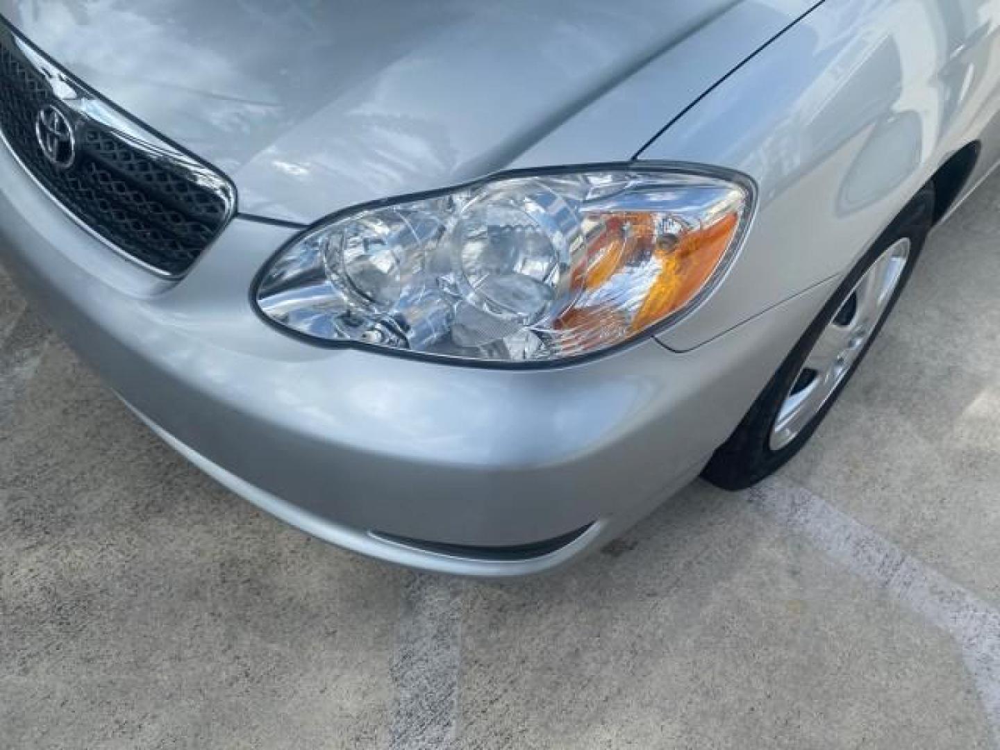 2006 Millenium Silver Metallic /Stone Toyota Corolla LE LOW MILES 23,038 LOADED (1NXBR30E16Z) with an 1.8L DOHC SEFI 16-Valve 4-Cyl Aluminum Engine engine, Automatic transmission, located at 4701 North Dixie Hwy, Pompano Beach, FL, 33064, (954) 422-2889, 26.240938, -80.123474 - OUR WEBPAGE FLORIDACARS1.COM HAS OVER 100 PHOTOS AND FREE CARFAX LINK 2006 TOYOTA COROLLA LE AUTO AC LOADED VIN: 1NXBR30E16Z662050 1 N X B R 3 0 E 1 6 Z 6 6 2 0 5 0 SEDAN 4 DR 1.8L I4 F DOHC 16V 41 MPG GASOLINE FRONT WHEEL DRIVE Top Features Cloth Seats Basic Features AM/FM Stereo CD Audio Power Mir - Photo#98