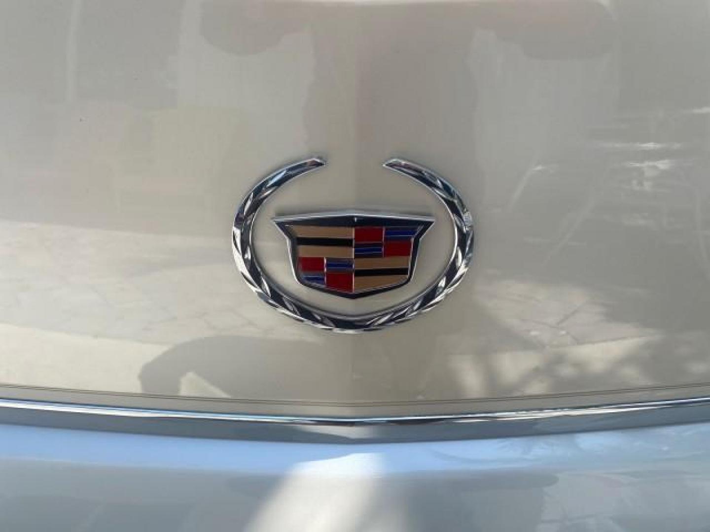2008 White Diamond Tricoat /Light Linen Cadillac DTS 1 OWNER LOW MILES 25,325 (1G6KD57Y28U) with an Northstar 4.6L DOHC V8 Engine engine, Automatic transmission, located at 4701 North Dixie Hwy, Pompano Beach, FL, 33064, (954) 422-2889, 26.240938, -80.123474 - OUR WEBPAGE FLORIDACARS1.COM HAS OVER 100 PHOTOS AND FREE CARFAX LINK 2008 CADILLAC DTS VIN: 1G6KD57Y28U201203 1 G 6 K D 5 7 Y 2 8 U 2 0 1 2 0 3 SEDAN 4 DR 4.6L V8 F GASOLINE FRONT WHEEL DRIVE Top Features A/C Seat(s) Leather Seats Alloy Wheels Memory Seat(s) BOSE Sound System Parking Sensors Blind - Photo#80