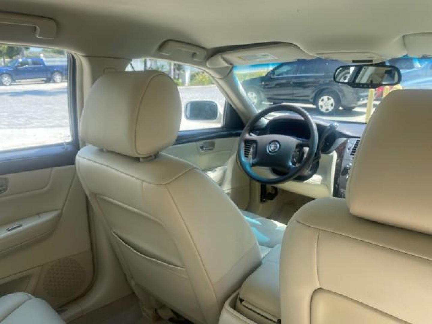 2008 White Diamond Tricoat /Light Linen Cadillac DTS 1 OWNER LOW MILES 25,325 (1G6KD57Y28U) with an Northstar 4.6L DOHC V8 Engine engine, Automatic transmission, located at 4701 North Dixie Hwy, Pompano Beach, FL, 33064, (954) 422-2889, 26.240938, -80.123474 - OUR WEBPAGE FLORIDACARS1.COM HAS OVER 100 PHOTOS AND FREE CARFAX LINK 2008 CADILLAC DTS VIN: 1G6KD57Y28U201203 1 G 6 K D 5 7 Y 2 8 U 2 0 1 2 0 3 SEDAN 4 DR 4.6L V8 F GASOLINE FRONT WHEEL DRIVE Top Features A/C Seat(s) Leather Seats Alloy Wheels Memory Seat(s) BOSE Sound System Parking Sensors Blind - Photo#90