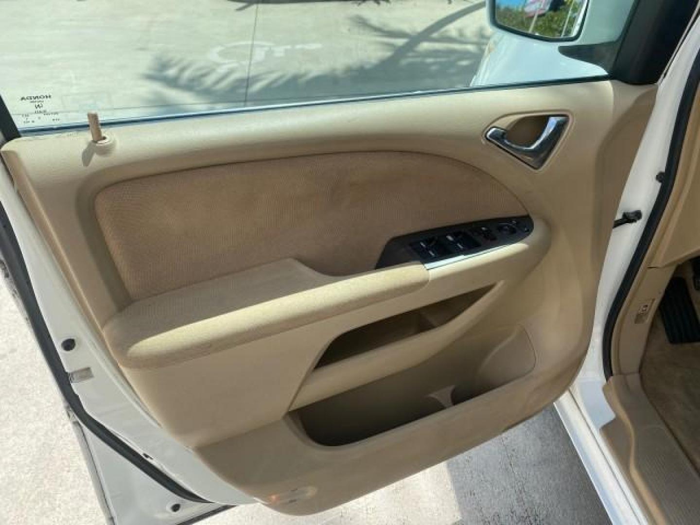 2006 Taffeta White /Ivory Honda Odyssey EX 1 OWNER LOW MILES (5FNRL38486B) with an 3.5L SOHC MPFI 24-Valve VTEC V6 Engine engine, Automatic transmission, located at 4701 North Dixie Hwy, Pompano Beach, FL, 33064, (954) 422-2889, 26.240938, -80.123474 - OUR WEBPAGE FLORIDACARS1.COM HAS OVER 100 PHOTOS AND FREE CARFAX LINK 2006 HONDA ODYSSEY EX VIN: 5FNRL38486B405265 5 F N R L 3 8 4 8 6 B 4 0 5 2 6 5 VAN 3.5L V6 F SOHC 24V GASOLINE FRONT WHEEL DRIVE Top Features Alloy Wheels Rear Air Conditioning Cloth Seats Rear Sunshade Fold-Away Third Row Third R - Photo#30